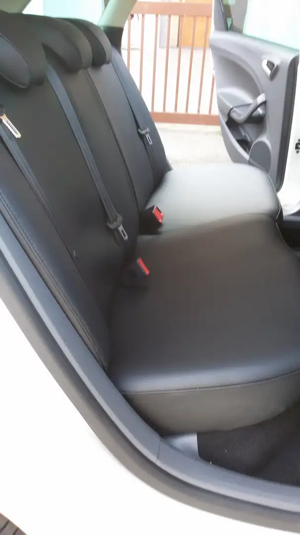 SEAT Ibiza Ibiza IV 2010 STST 1.6 tdi cr Sport Bianco - 2