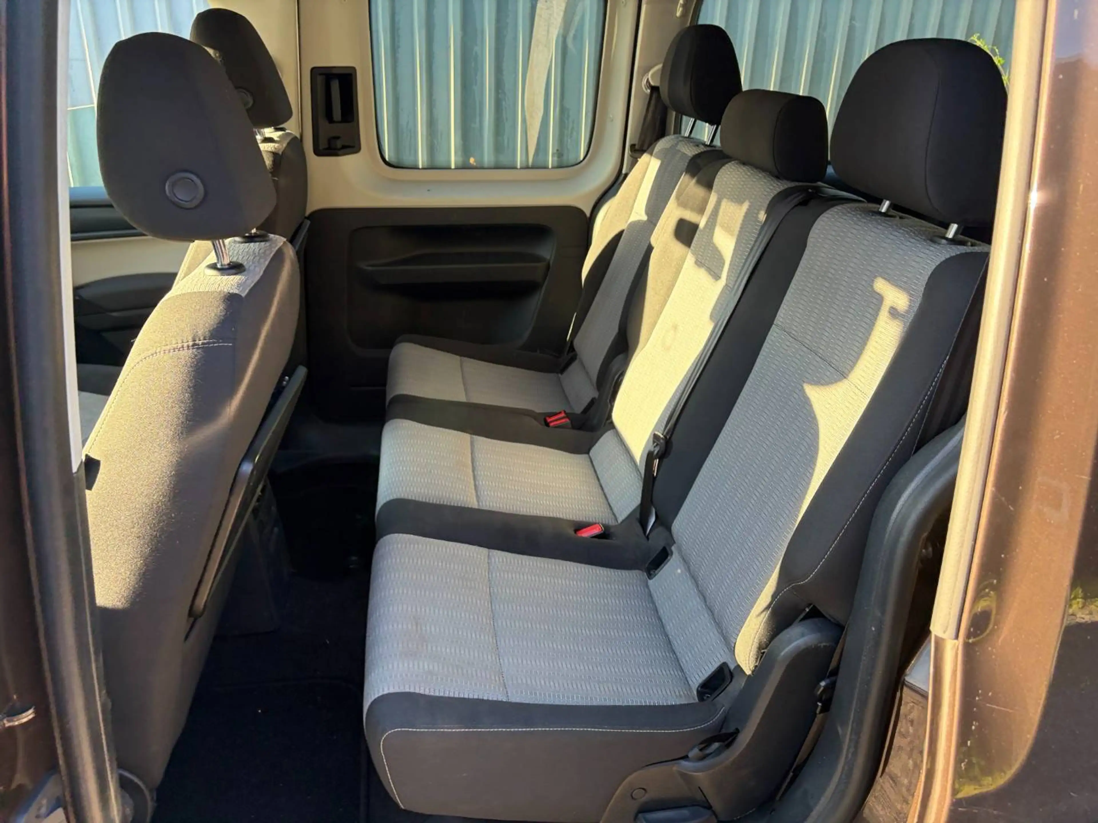 Volkswagen Caddy 1.4 TGI Maxi CNG (EU6) — photo 13