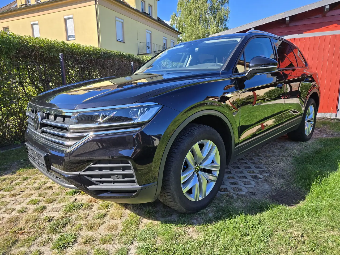 Volkswagen Touareg 4Motion 3.0 V6 TDI mit schöner Ausstattung Schwarz - 1