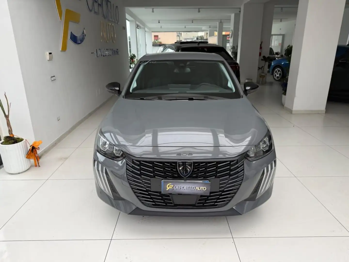 Peugeot 208 PureTech 100 Stop&Start 5 porte Allure Grau - 2