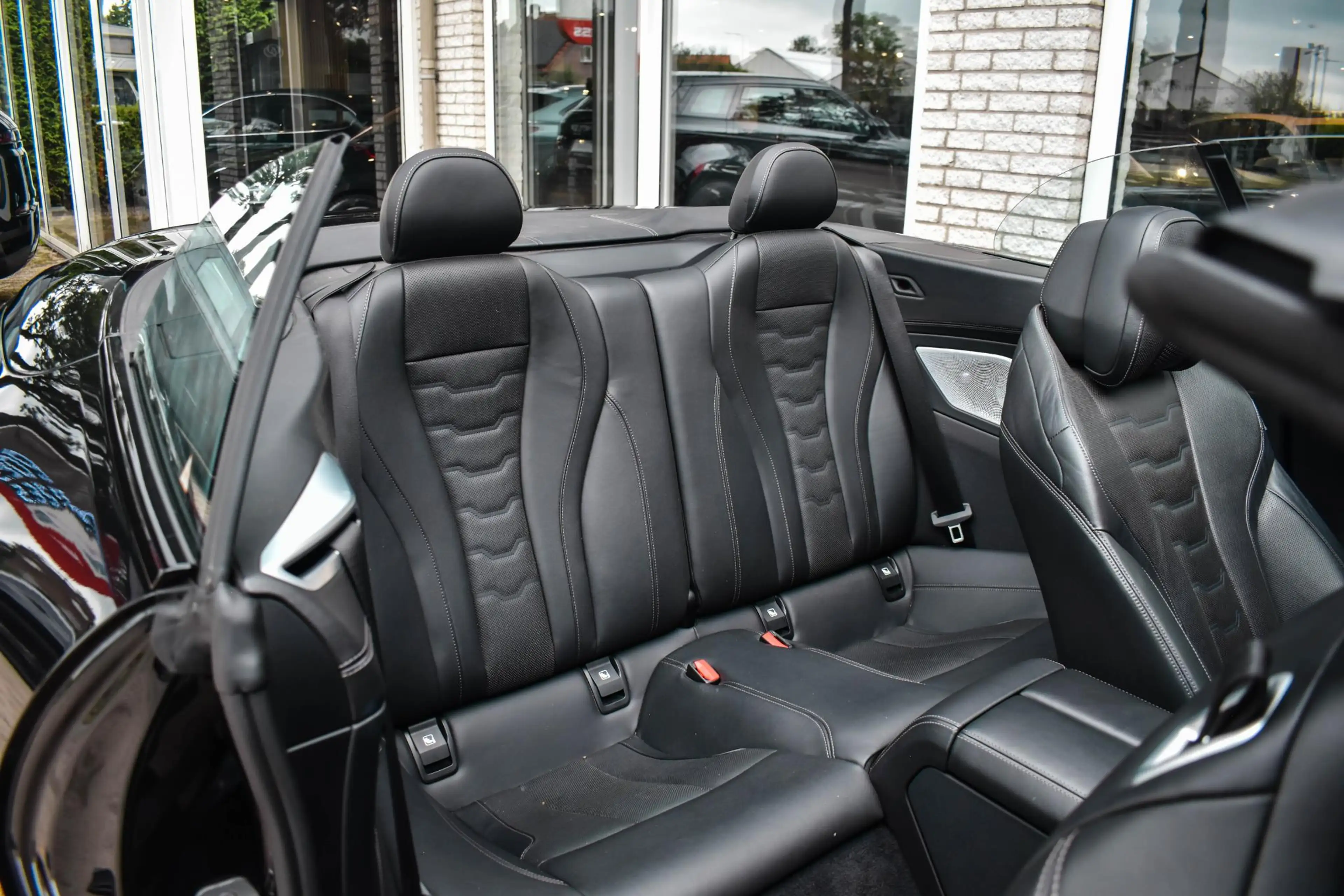 BMW 840 8-serie 840i xDrive High Executive M-Sport Zitklim — photo 50