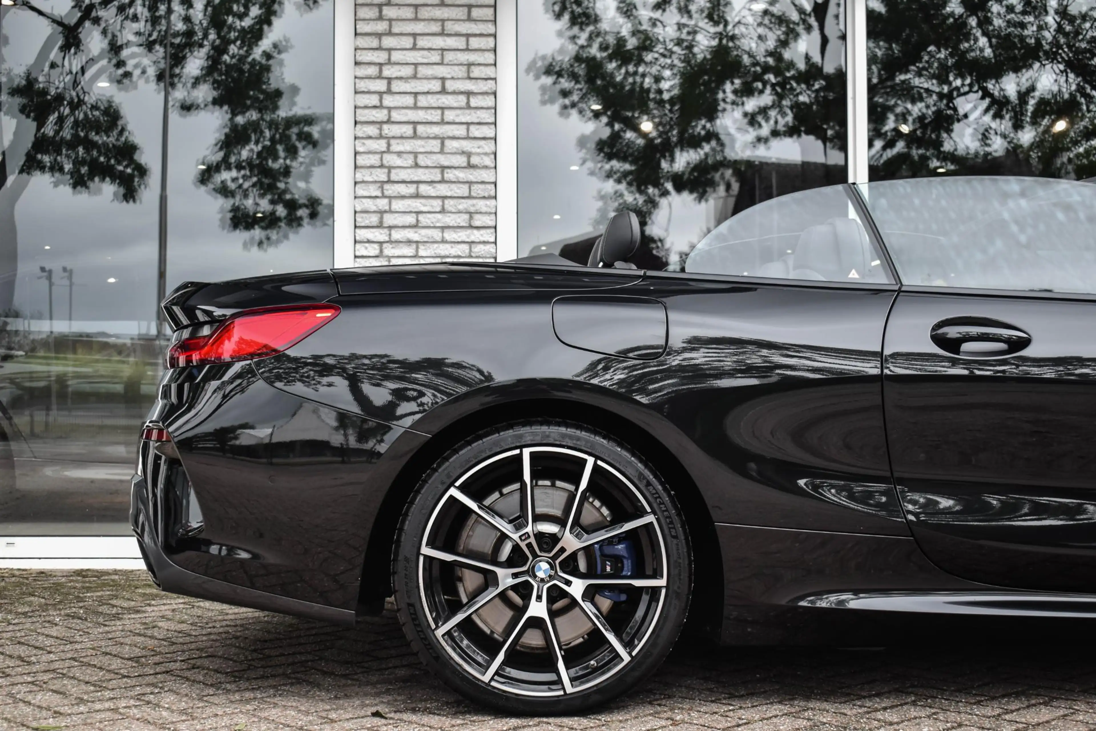BMW 840 8-serie 840i xDrive High Executive M-Sport Zitklim — photo 41