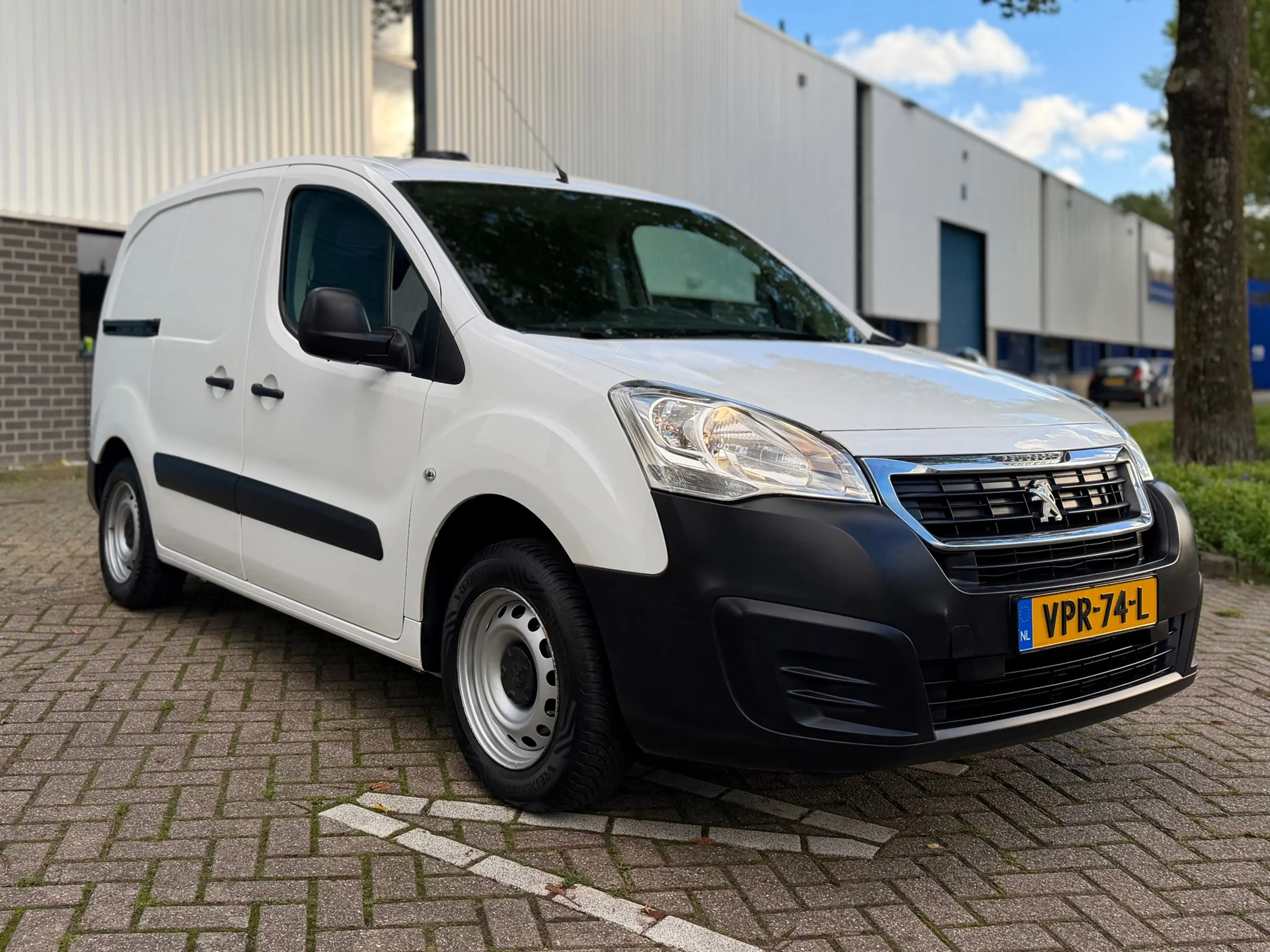Peugeot Partner 120 1.6 BlueHDi 100 L1 Premium Pack S&S * NIEUWE D — photo 15