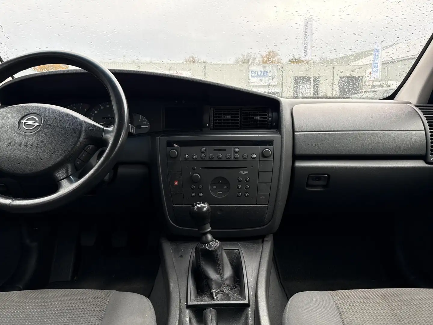 Opel Omega 2.2i-16V Business Edition, 1 e eigenaar !!! Grau - 2