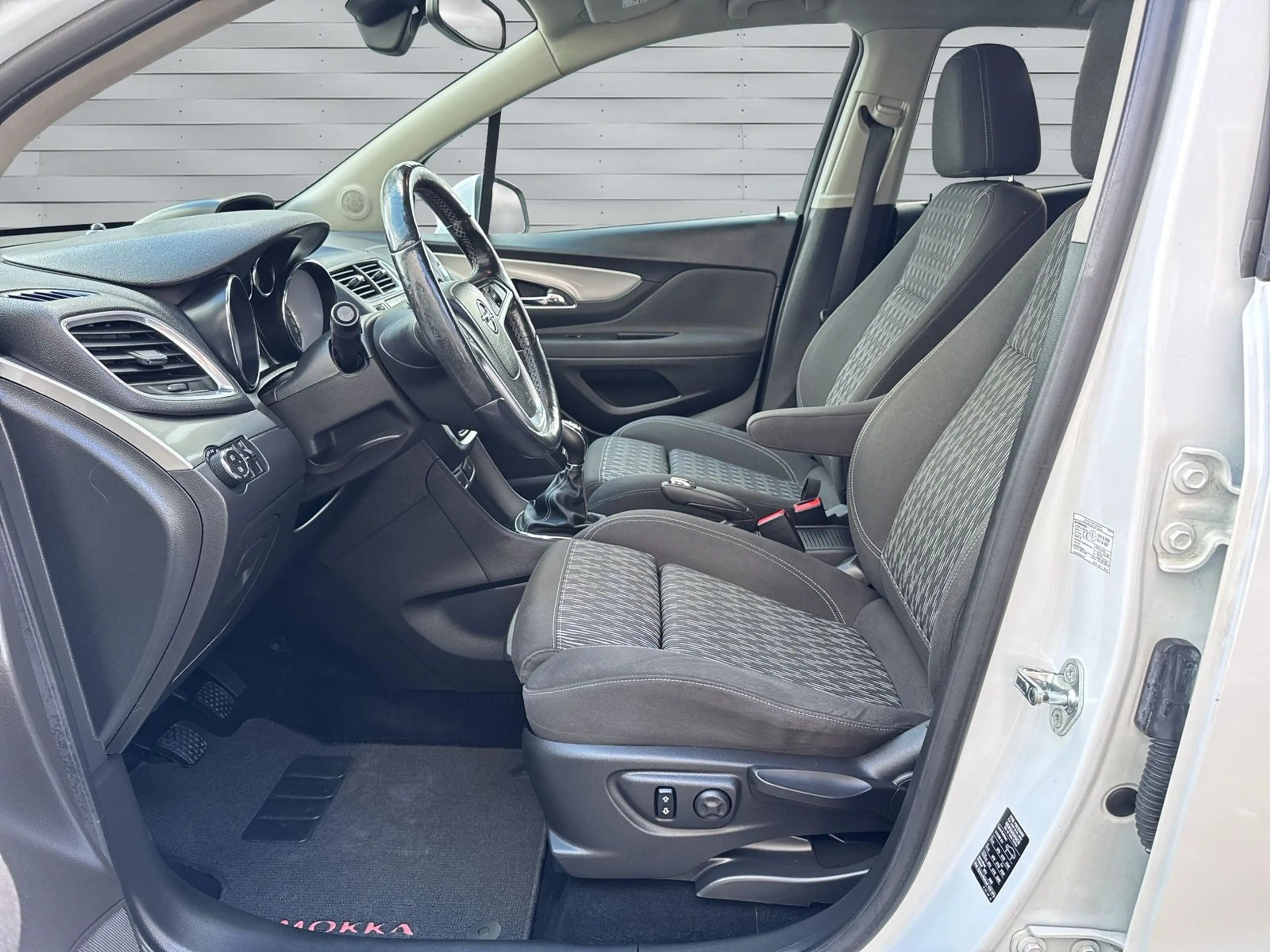 Opel Mokka 1.4 TÜV,NAVI,AHK,PDC,KLIMA,STANDHEIZUNG — photo 12
