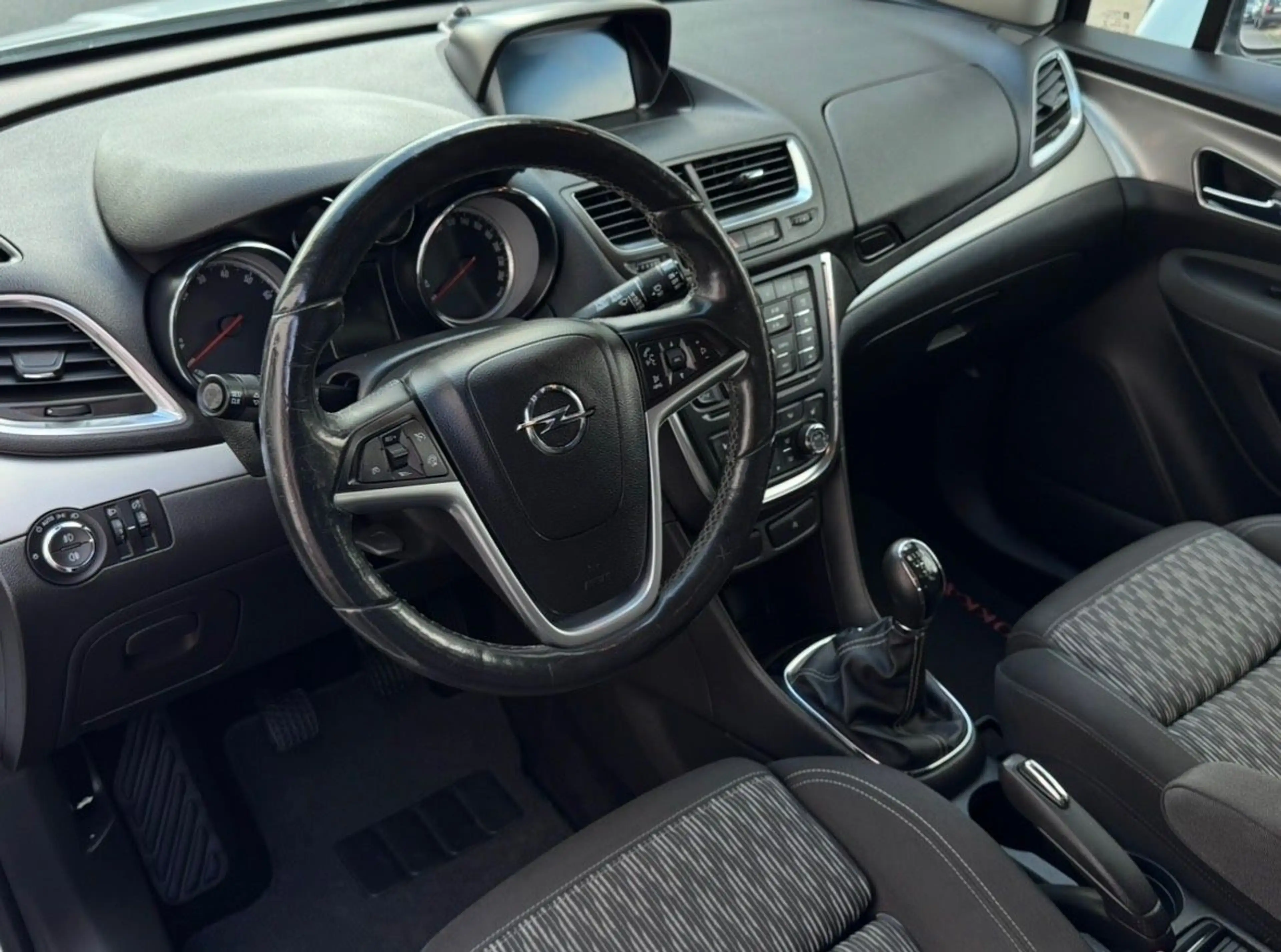 Opel Mokka 1.4 TÜV,NAVI,AHK,PDC,KLIMA,STANDHEIZUNG — photo 11