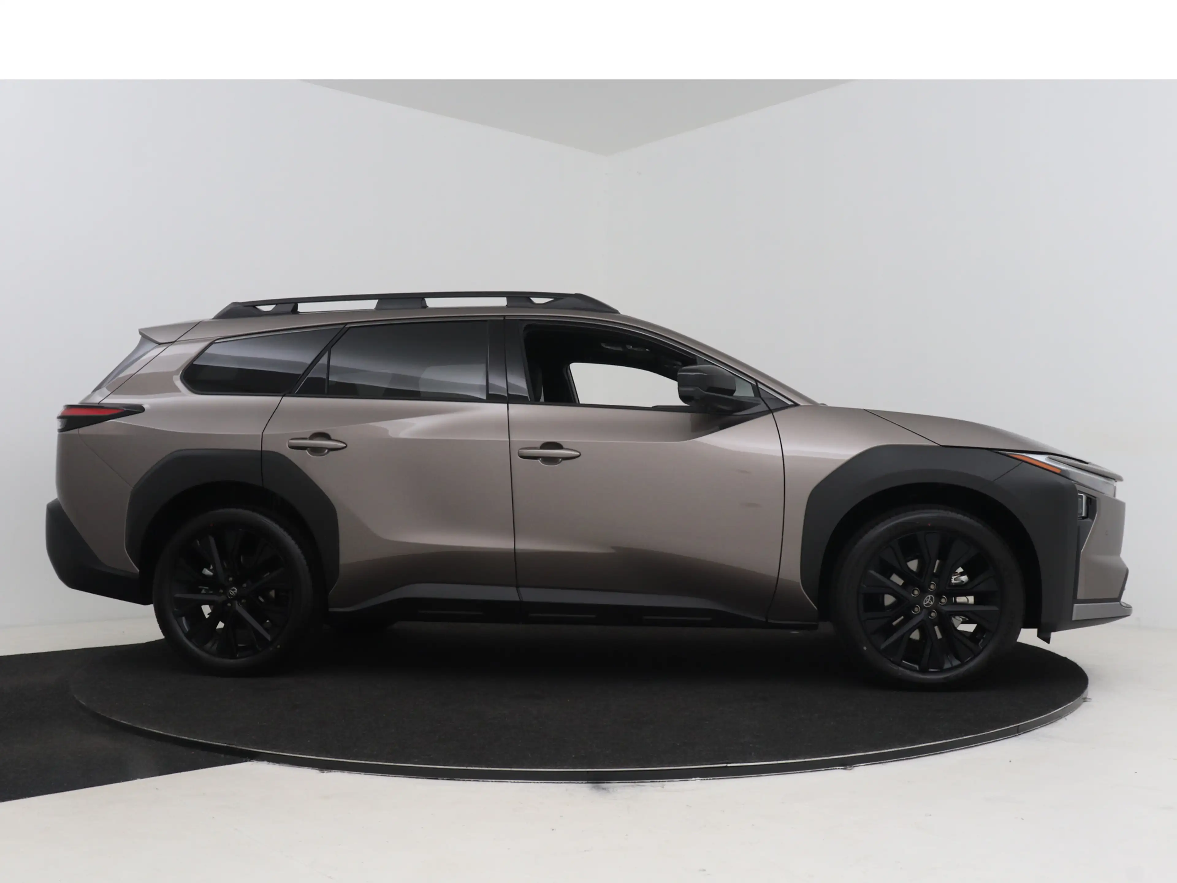 Toyota bZ4X Touring Executive AWD 75 kWh — photo 14