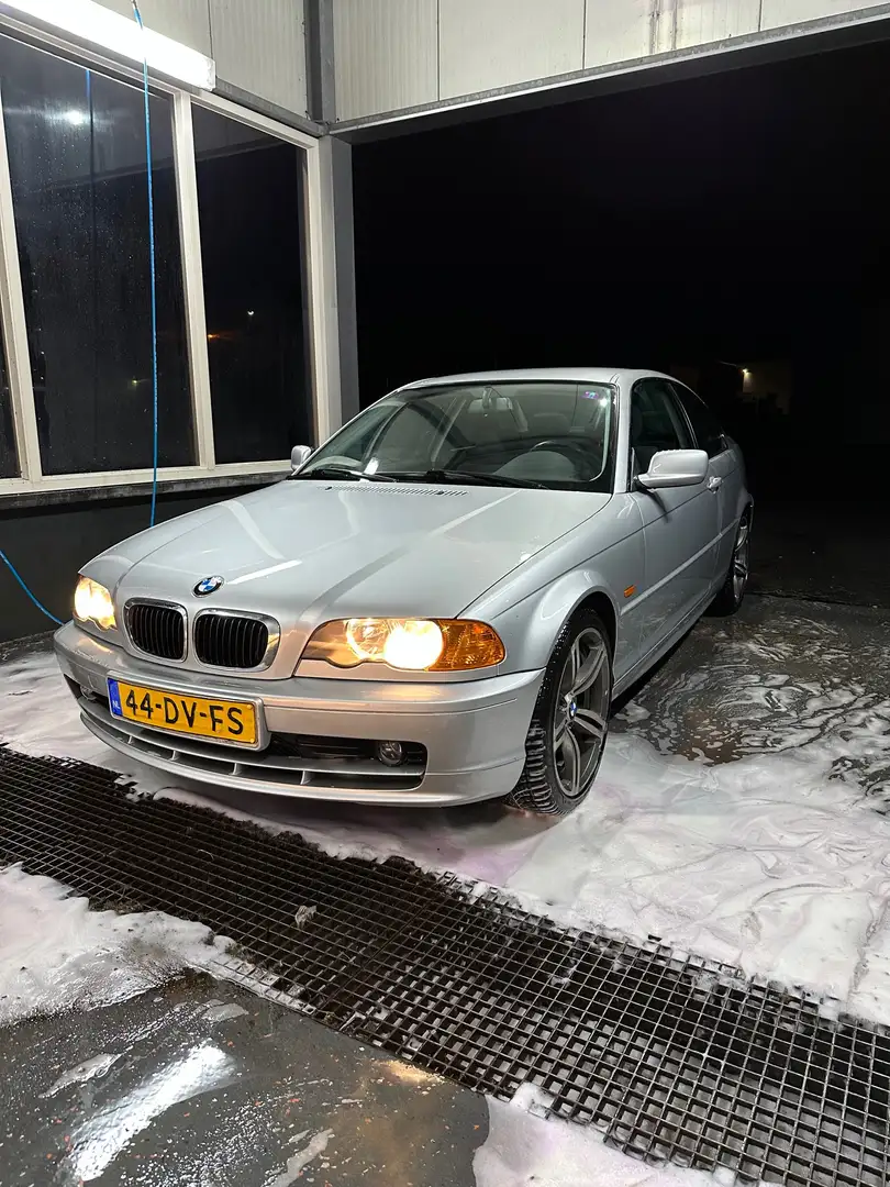 BMW 318 Ci LAGE KM STAND, WEINIG EIGENAREN Grey - 1
