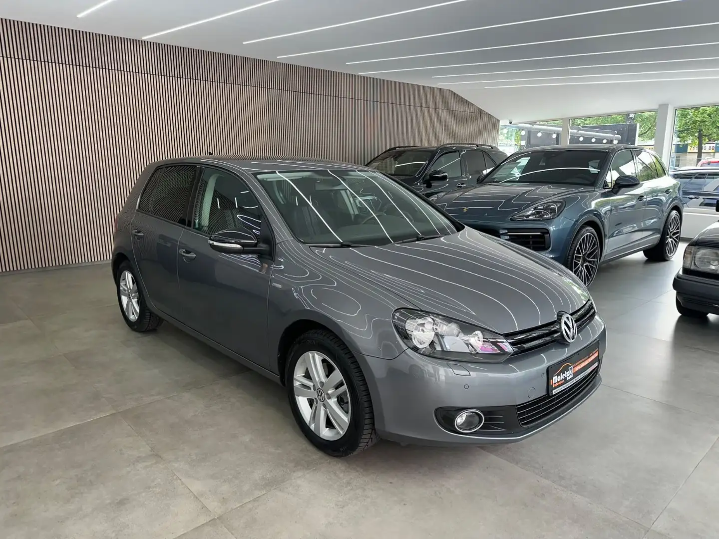 Volkswagen Golf VI 1.4 TSI Match*1.Hand*Lichtsensor*Navi* Gris - 1