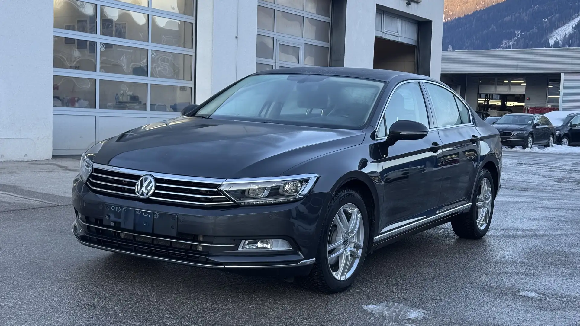 Volkswagen Passat Highline 2,0 TDI SCR DSG - 1
