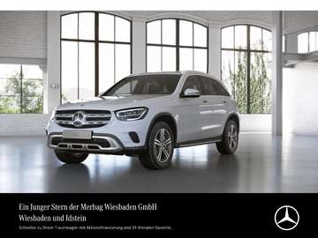 e 4M EXCLUSIVE DISTRONIC AHK BUSINESS LED