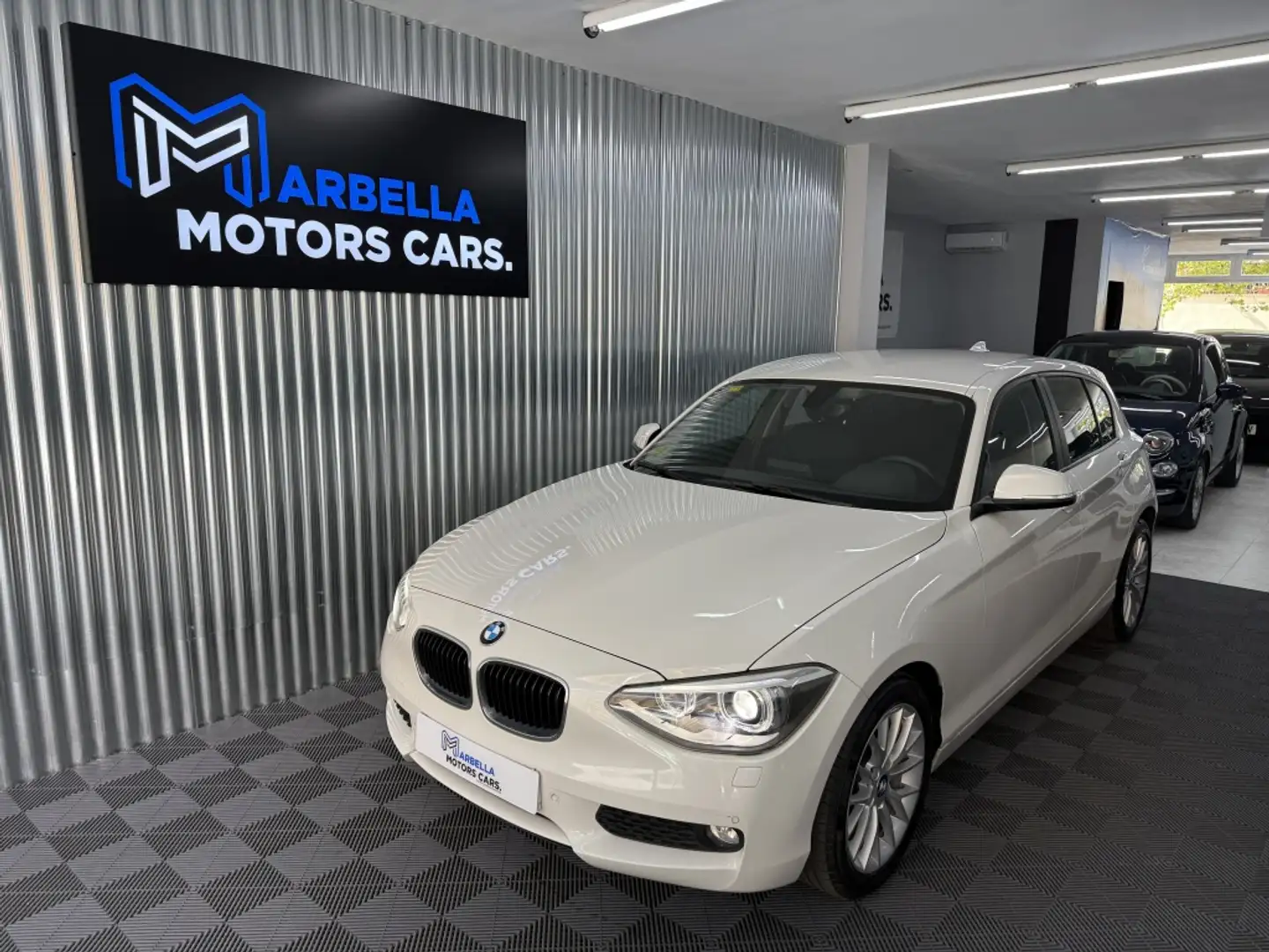 BMW 118 118dA Blanco - 1