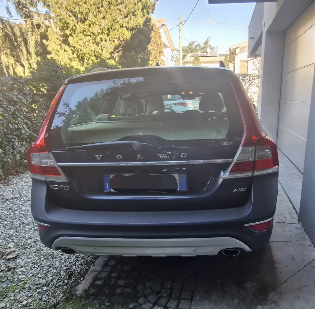 Volvo XC70 2.4 d4 Momentum awd 181cv geartronic E6 - 2