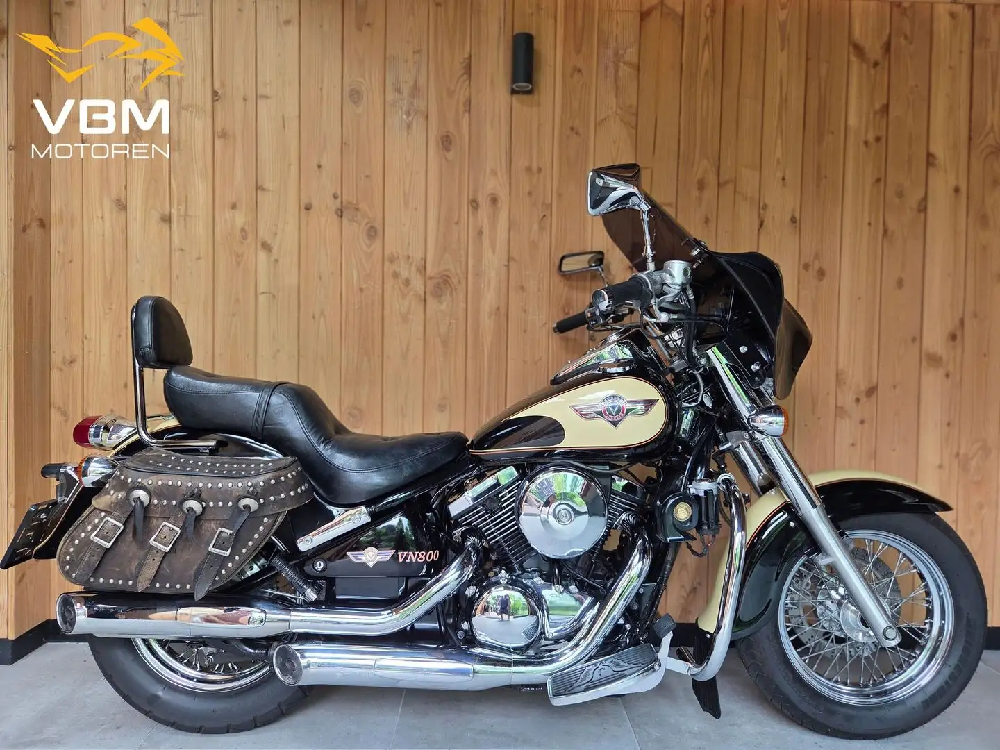 Kawasaki VN 800 CLASSIC Zwart - 1