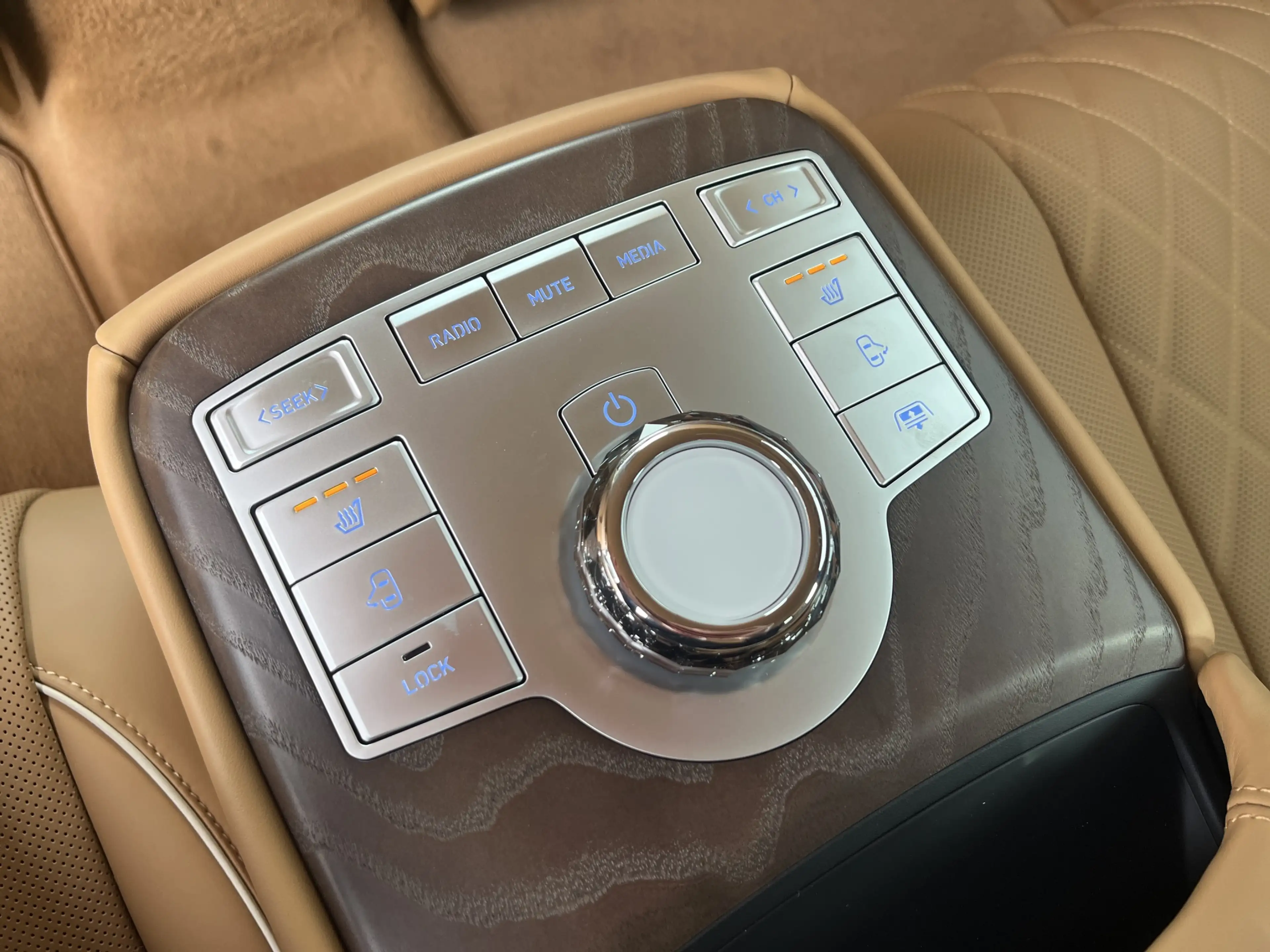 Genesis G80 94,5 kWh 370pk Long Range AWD Premium | 9500,- DEM — photo 14