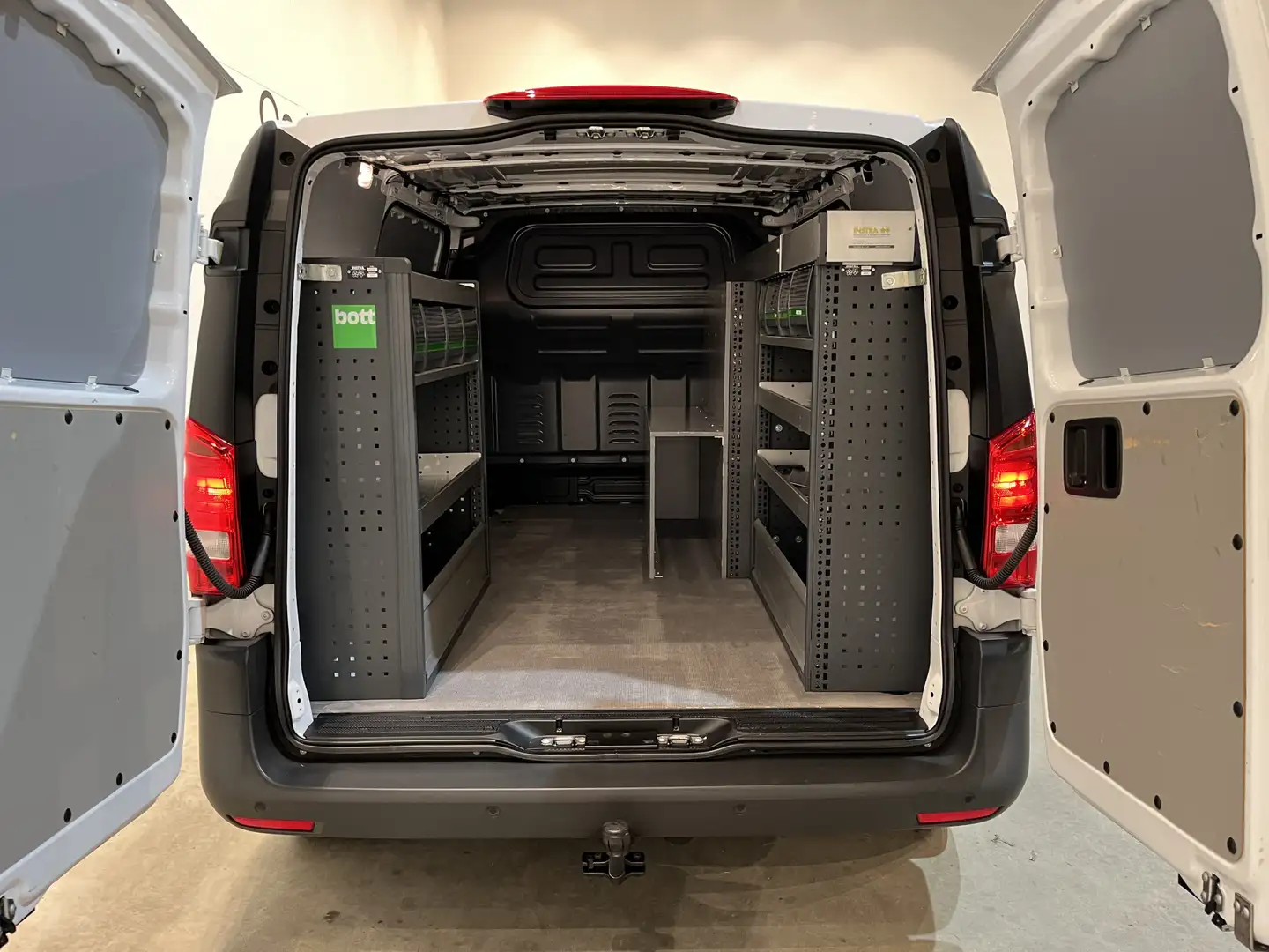 Mercedes-Benz Vito 116 CDI RWD Servicebus / Bott Inrichting / Euro 6 Wit - 2