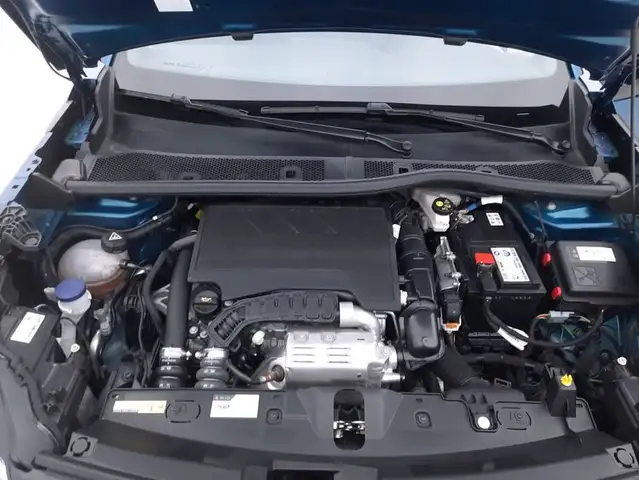 Peugeot 2008 view 13