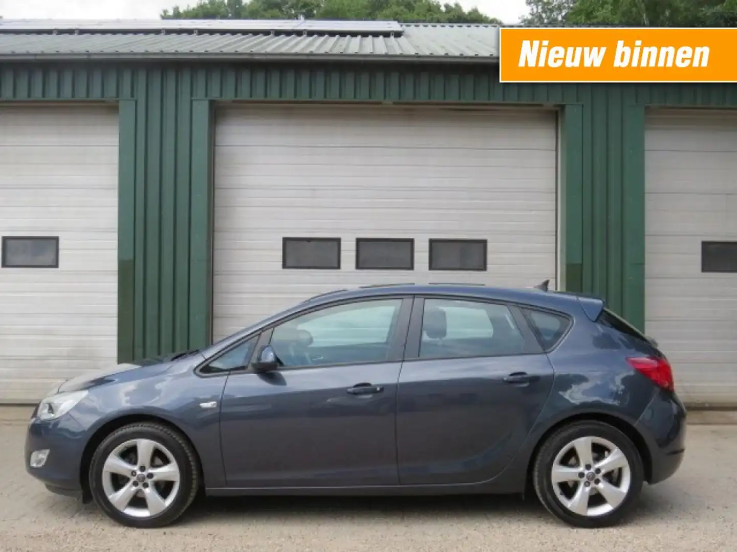 Opel Astra 1.6 EDITION Blauw - 1