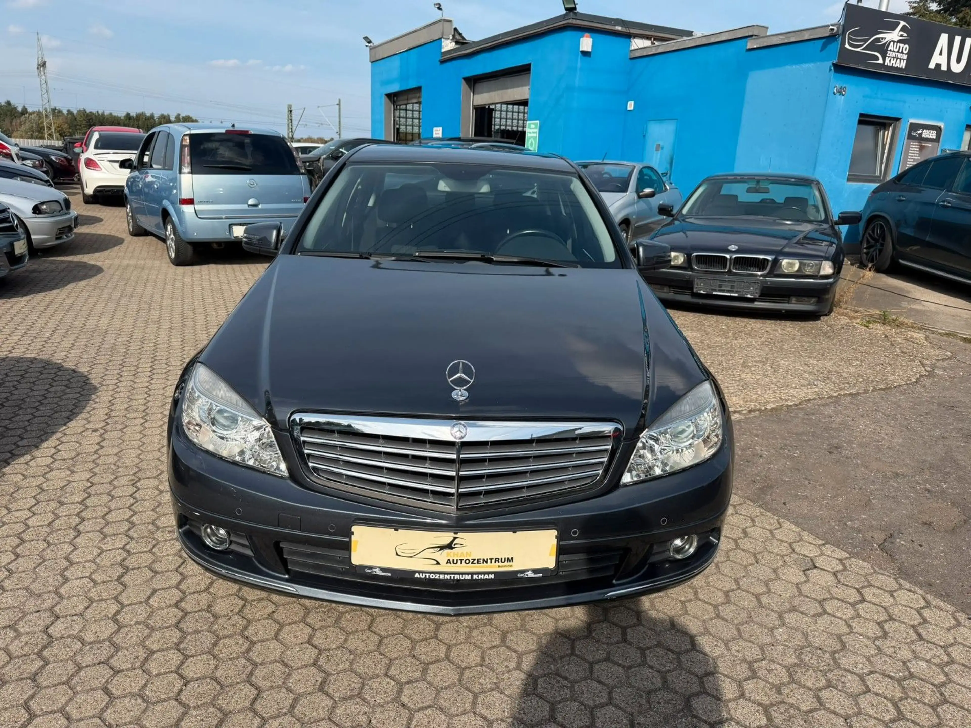 Mercedes-Benz C 180 Kompressor AUTOMATIK/SHZ/AHK — photo 2