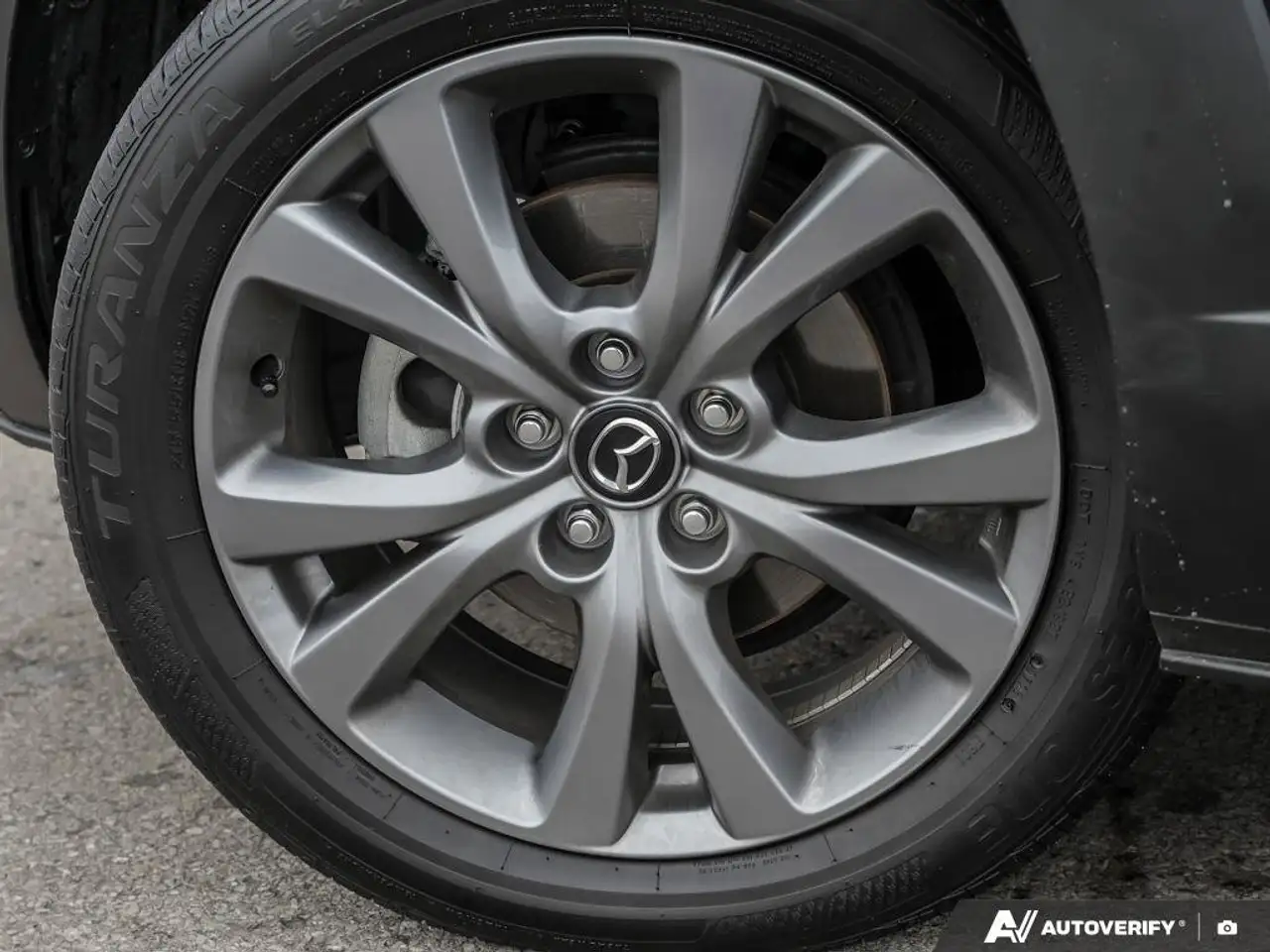 Mazda CX-30 снимка Mazda CX-30