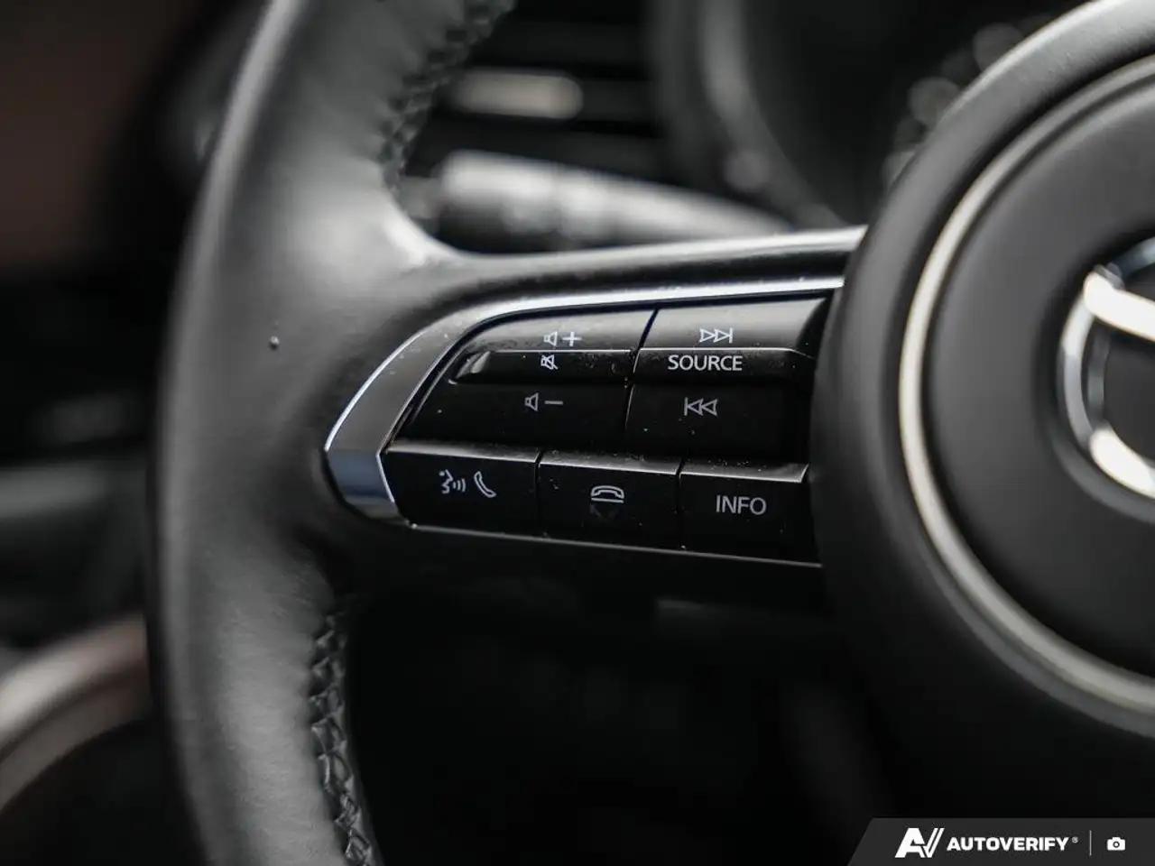 Mazda CX-30 снимка Mazda CX-30