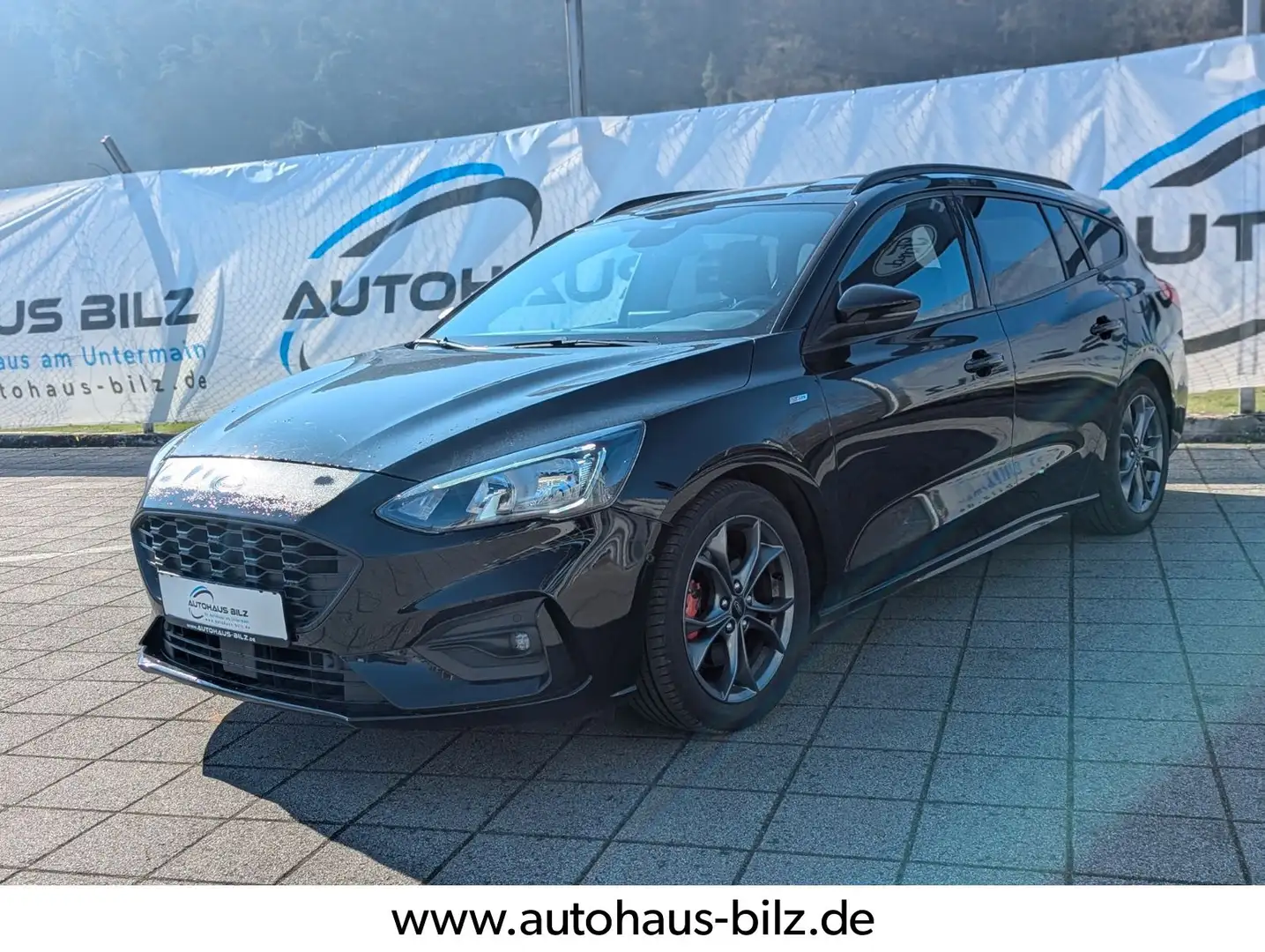 Ford Focus Turnier ST-Line*Automatik* Noir - 1