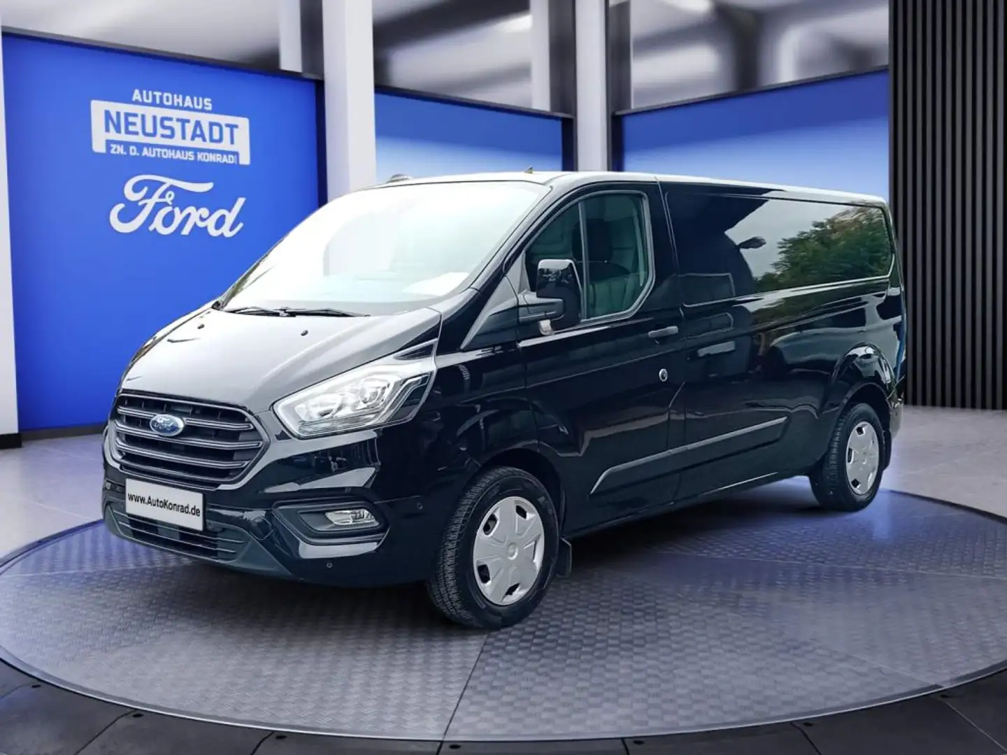 Ford Transit Custom 300 L2H1 LKW VA Autm. Trend Zwart - 1