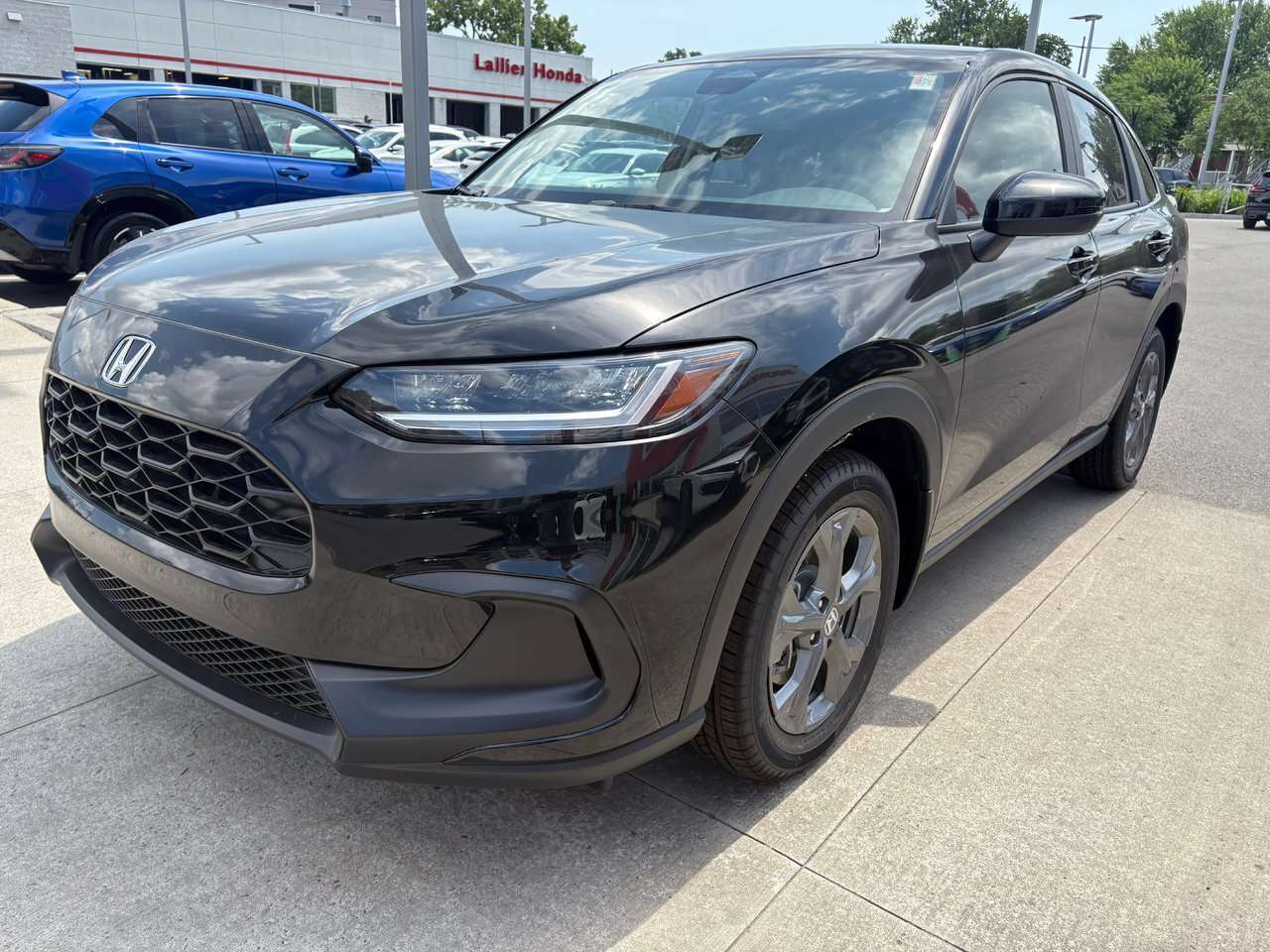 2027 Honda HR-V LX 2WD