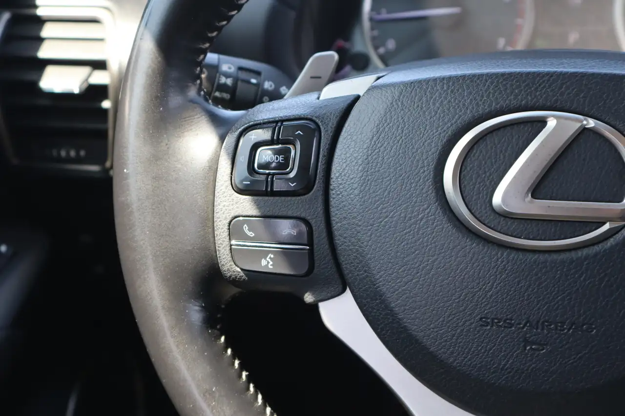 Lexus NX снимка Lexus NX
