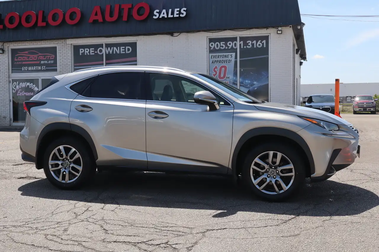 Lexus NX снимка Lexus NX