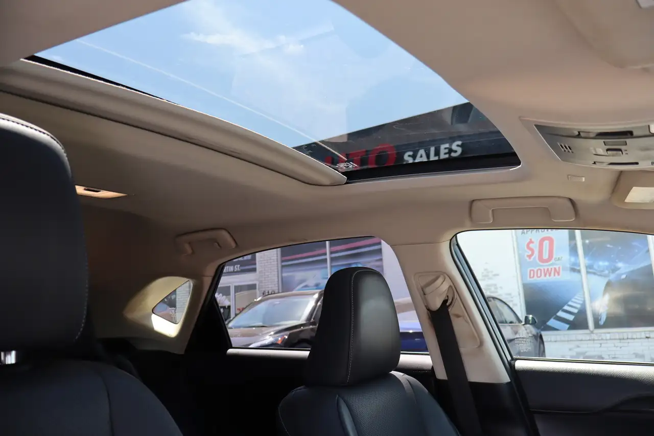Lexus NX снимка Lexus NX