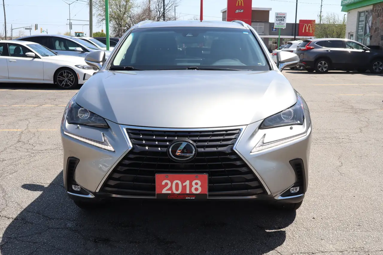 Lexus NX снимка Lexus NX