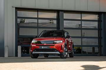 113 PK | GS | Zetelverw. | Camera | Navi | Dode...