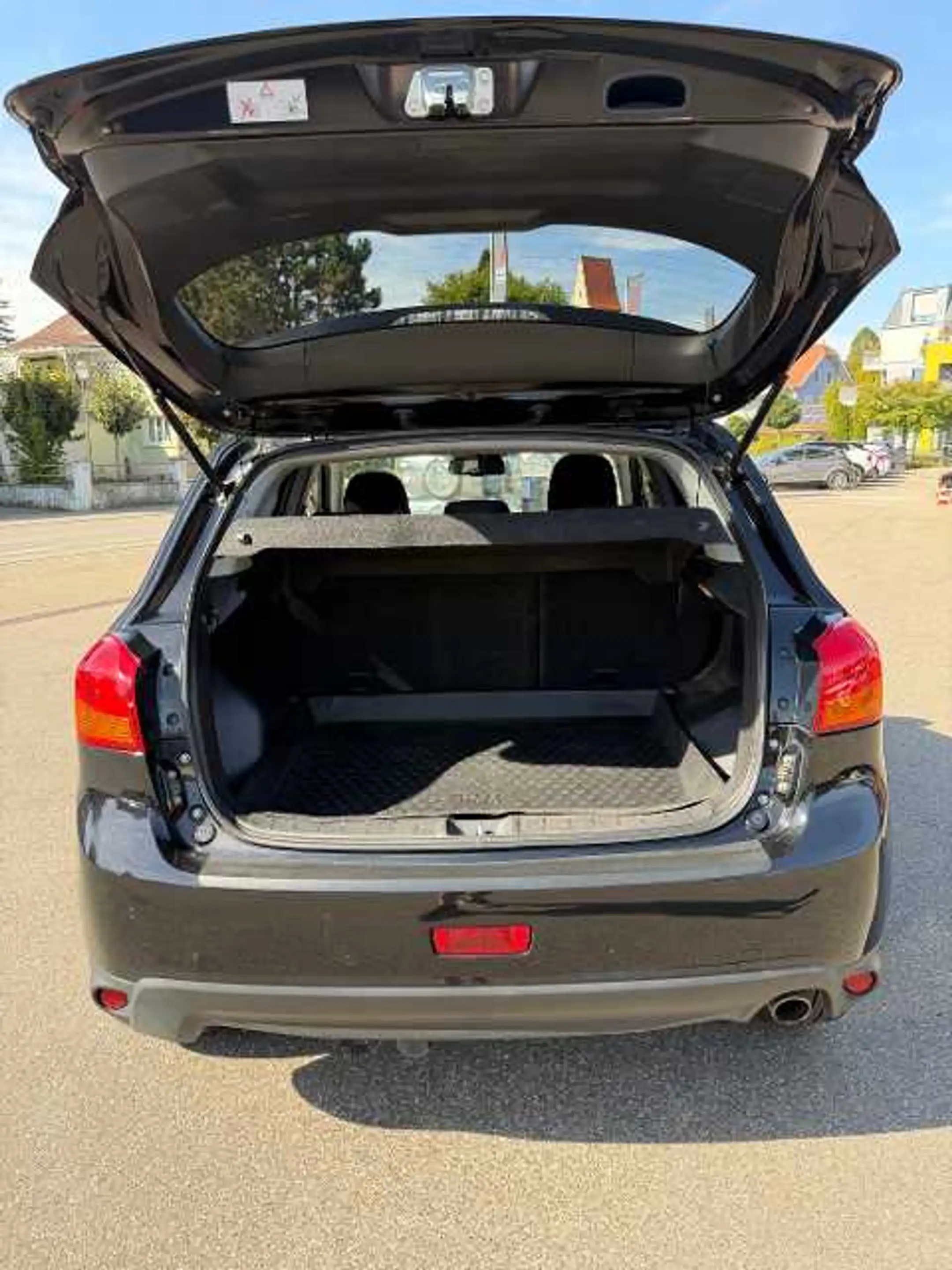 Mitsubishi ASX Edition 100+ 2.2 DI-D 4WD Automatik — photo 5