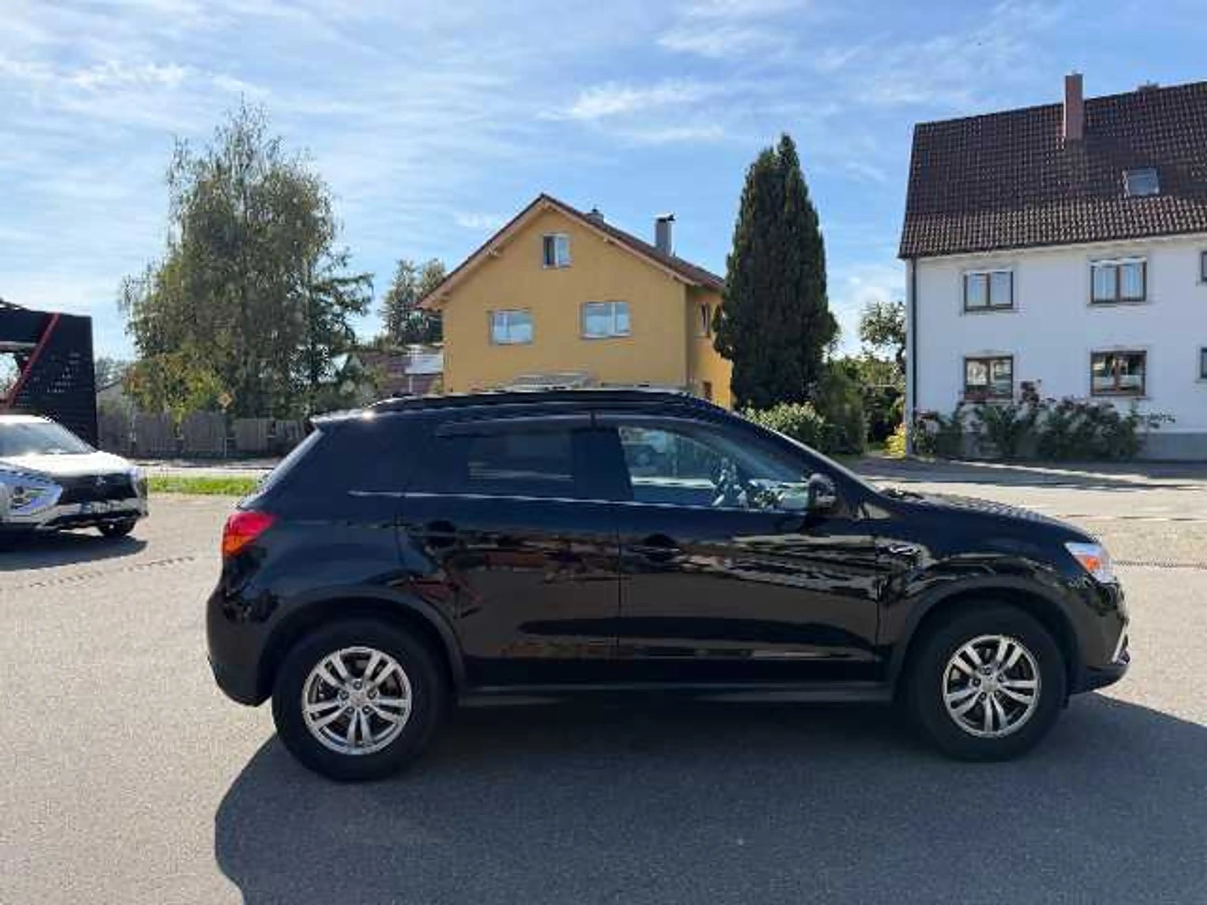 Mitsubishi ASX Edition 100+ 2.2 DI-D 4WD Automatik — photo 4