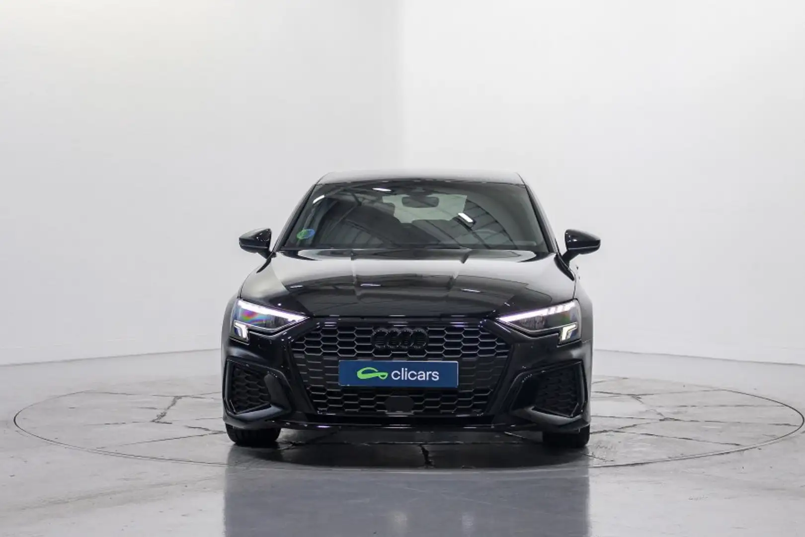 Audi A3 Sportback 35 TFSI Black line S tronic Schwarz - 2