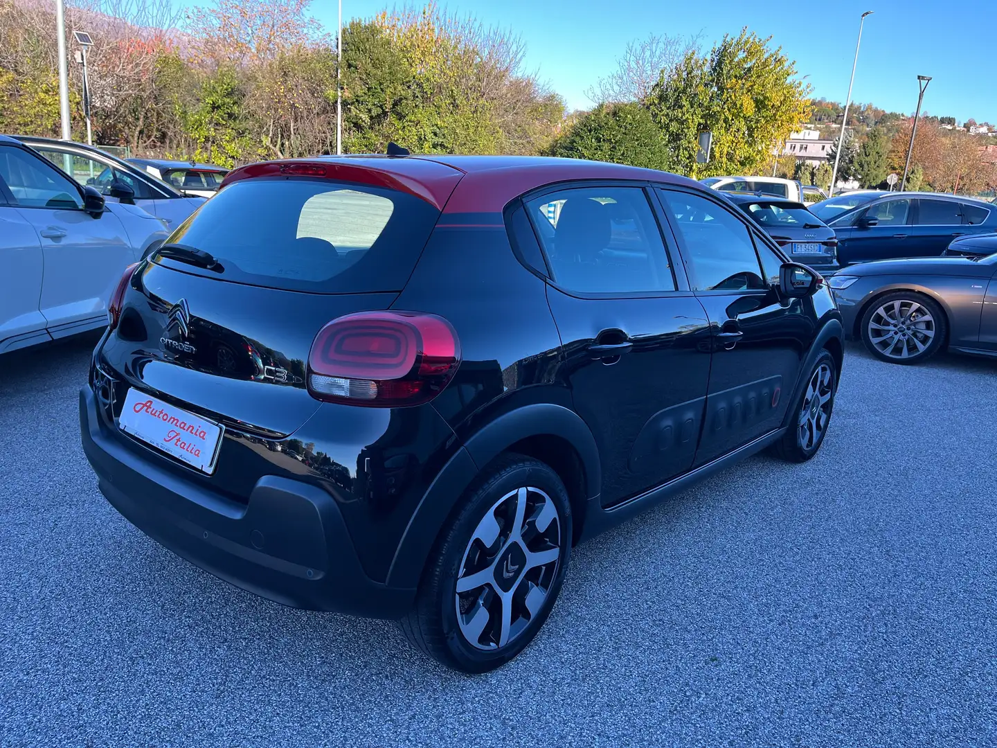 Citroen C3 C3  1.2 puretech Shine s Nero - 2