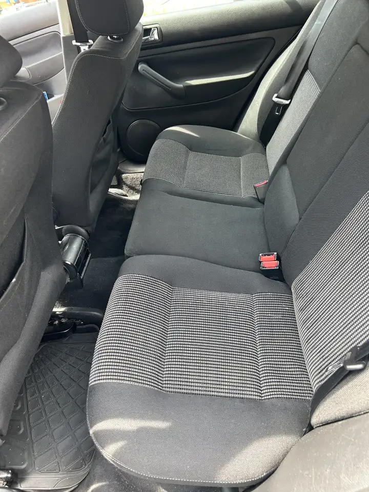 Volkswagen Golf 1.6 Benzina/GPL (neopatentati), foto 7