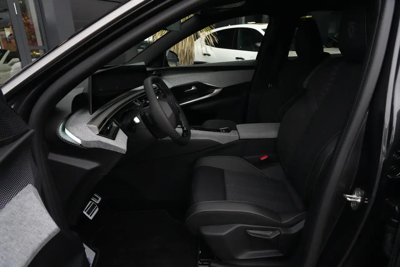 Peugeot 3008 1.2 Hybrid 145 GT e-DSC6 145pk Navigatie/Stoelverw 10