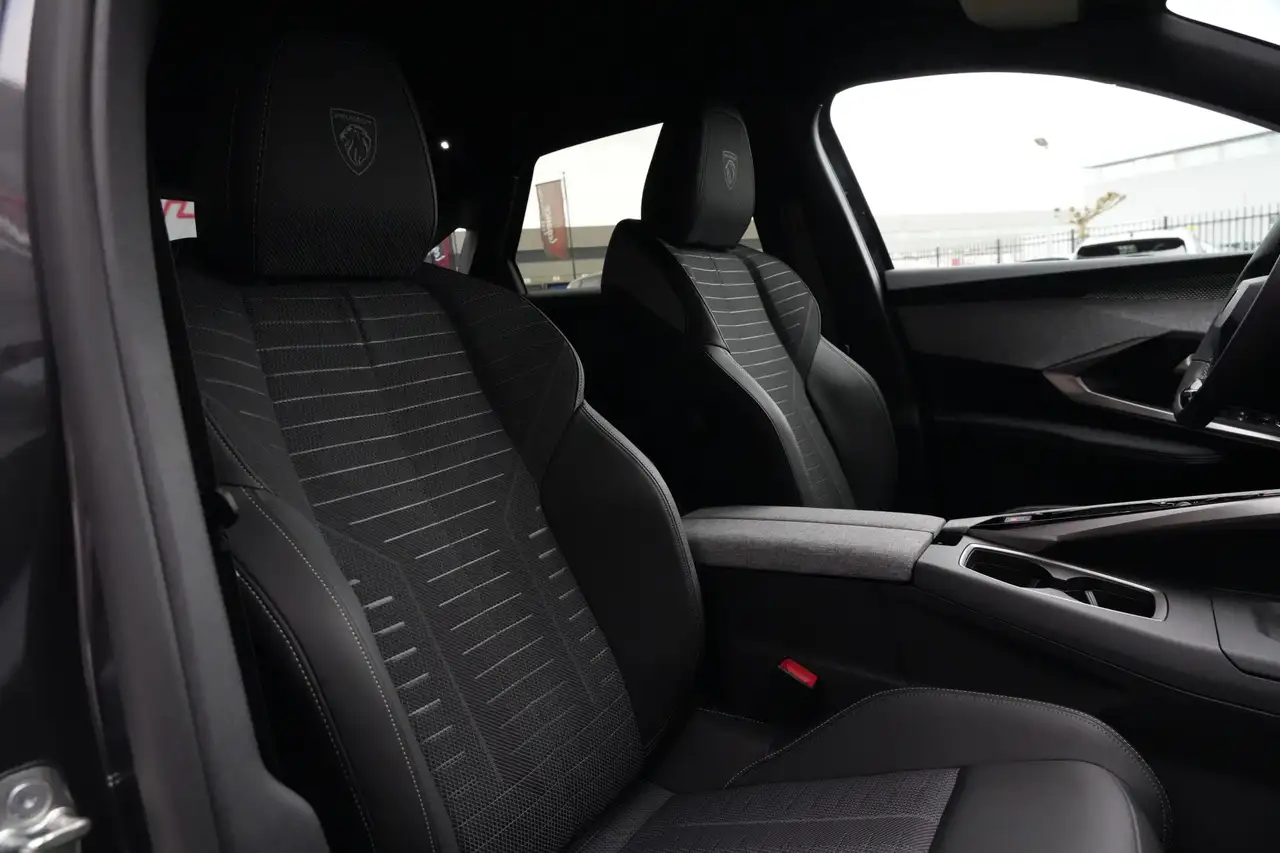 Peugeot 3008 1.2 Hybrid 145 GT e-DSC6 145pk Navigatie/Stoelverw 11