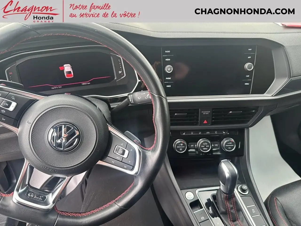 Volkswagen Jetta снимка Volkswagen Jetta