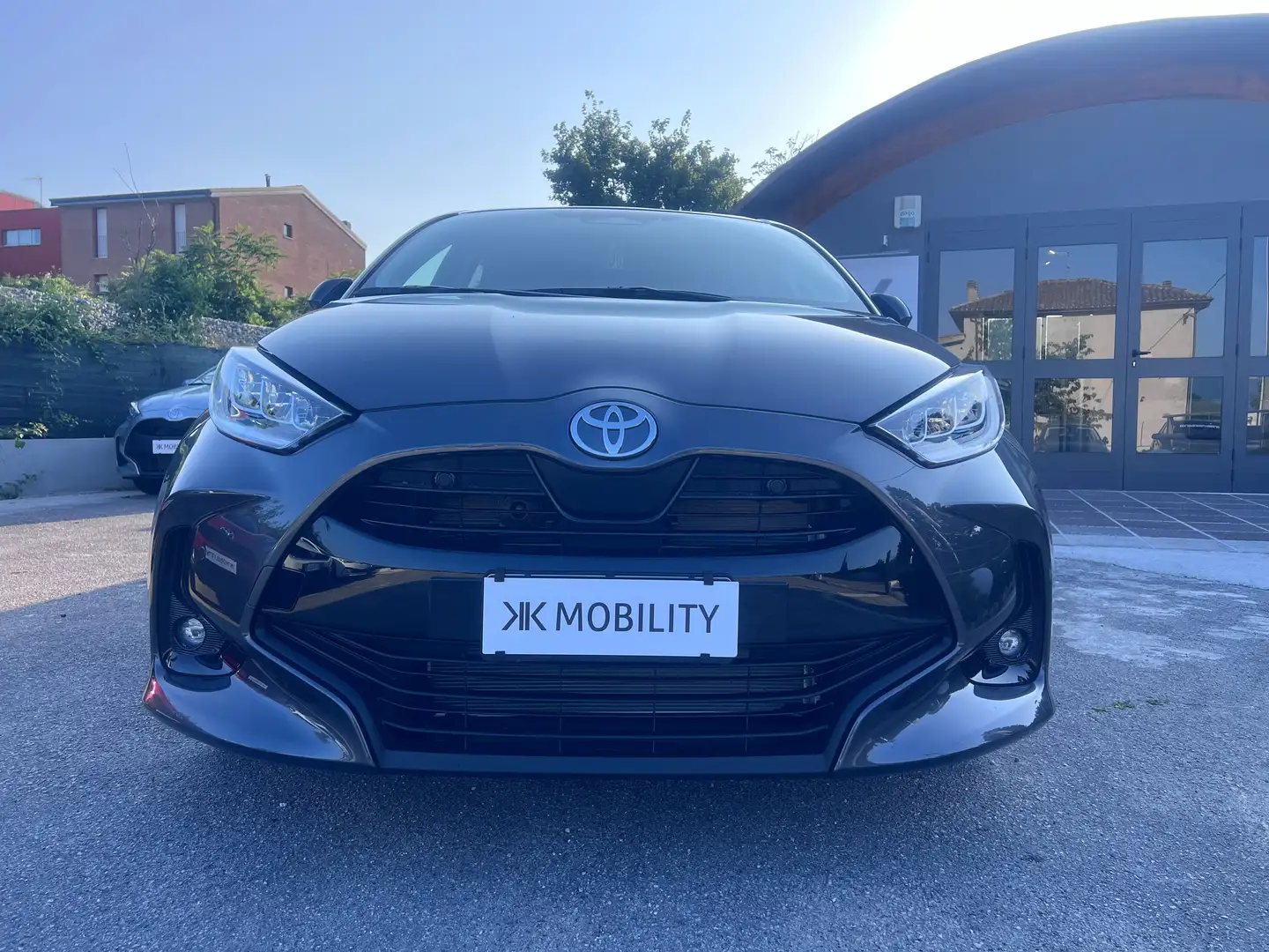 Toyota Yaris Yaris 1.5h Trend+ Comfort Pack Grigio - 1