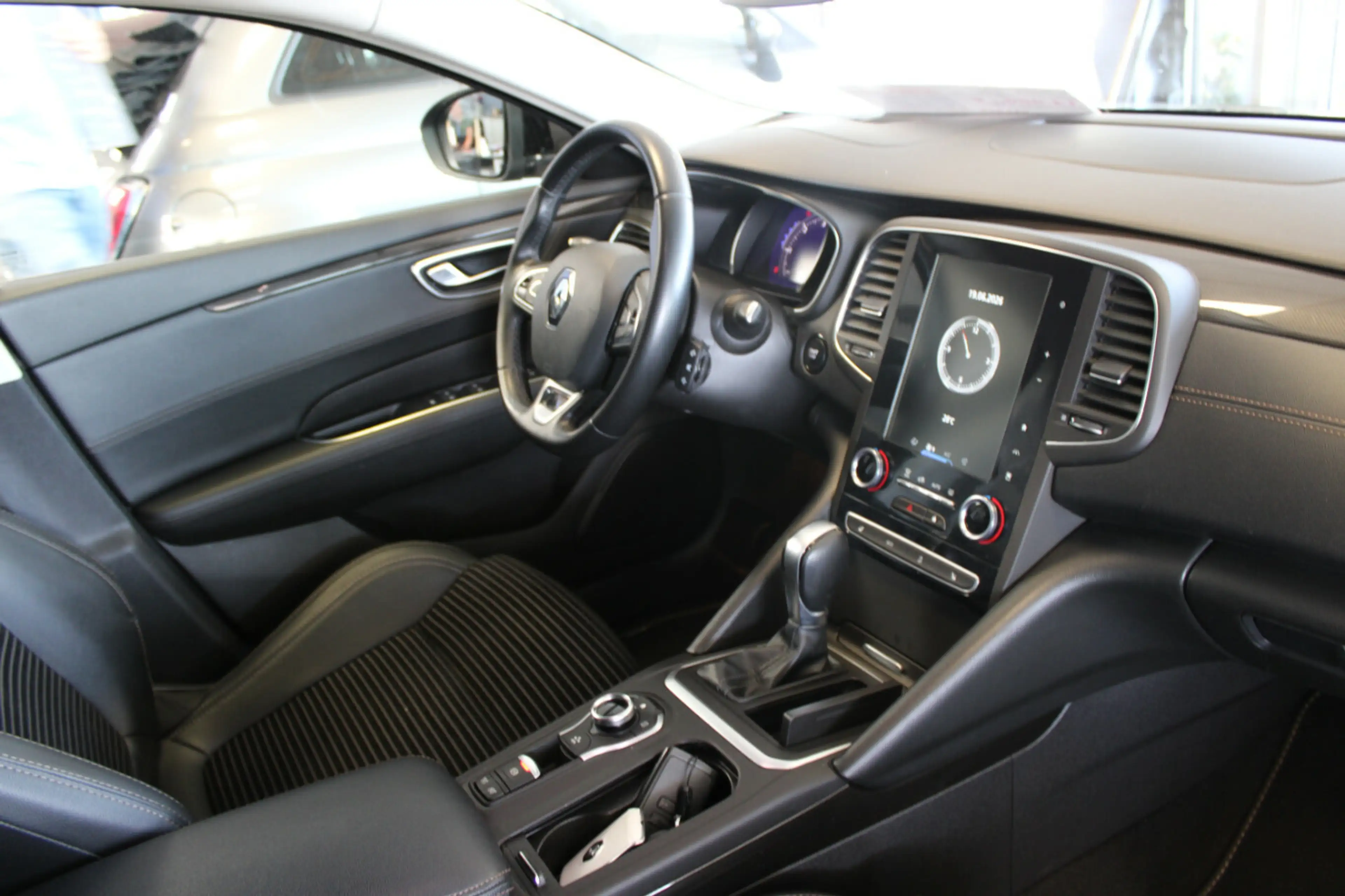 Renault Talisman Grandtour Blue dCi 200 EDC — photo 8