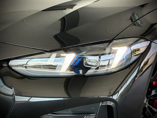 BMW 4 Series view 3