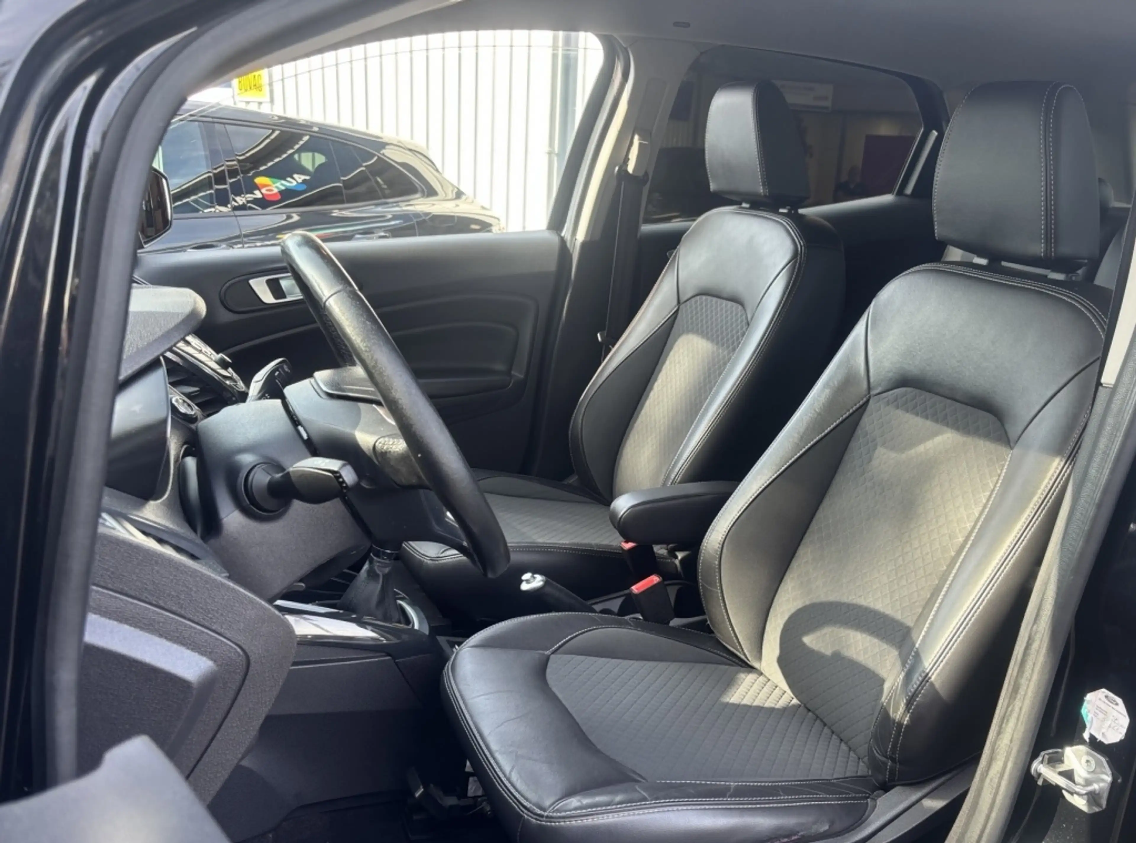 Ford EcoSport 1.0 EcoB. Titanium AIRCO/ECC / CRUISE CONTR. / WIN — photo 12