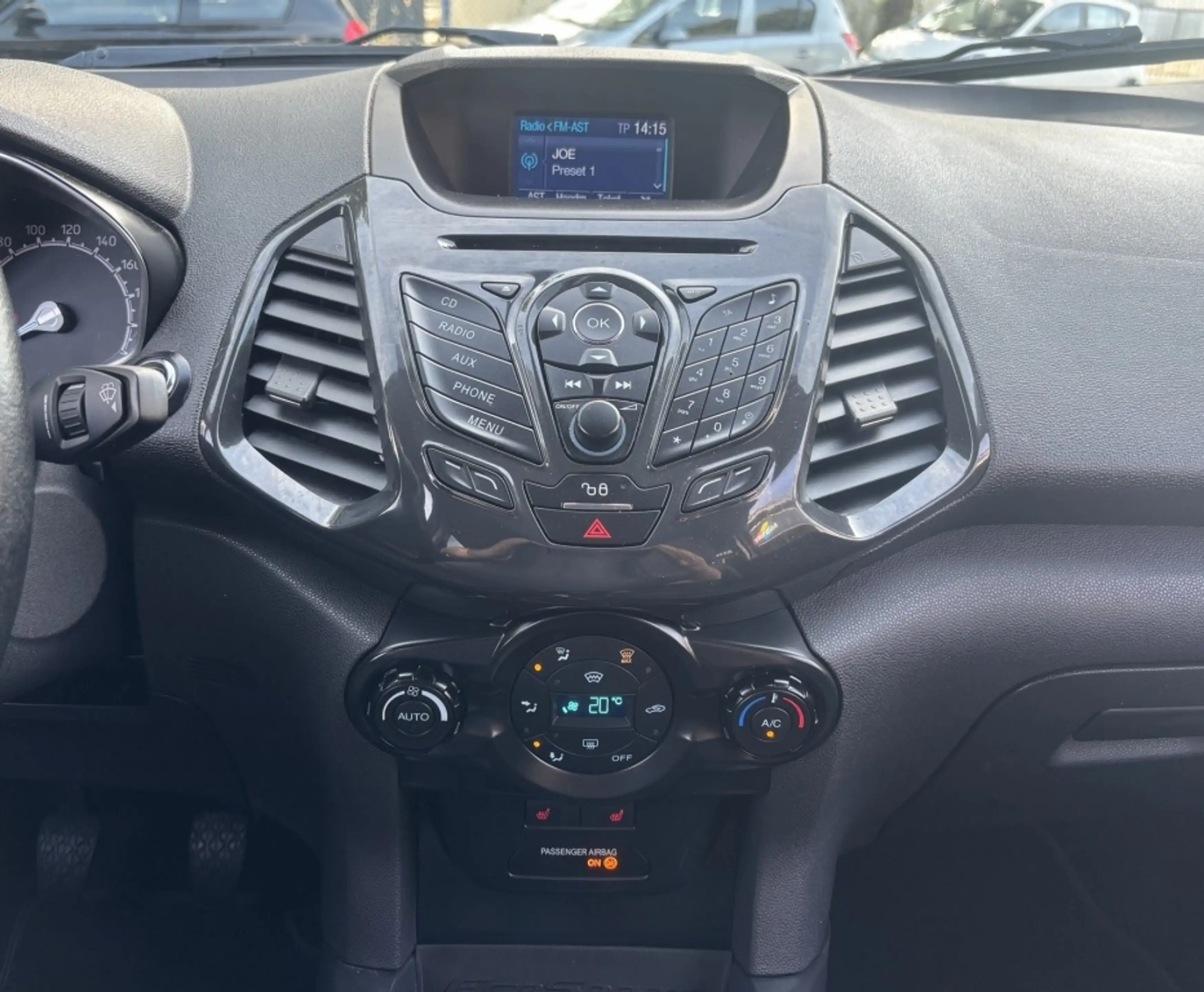 Ford EcoSport 1.0 EcoB. Titanium AIRCO/ECC / CRUISE CONTR. / WIN — photo 10