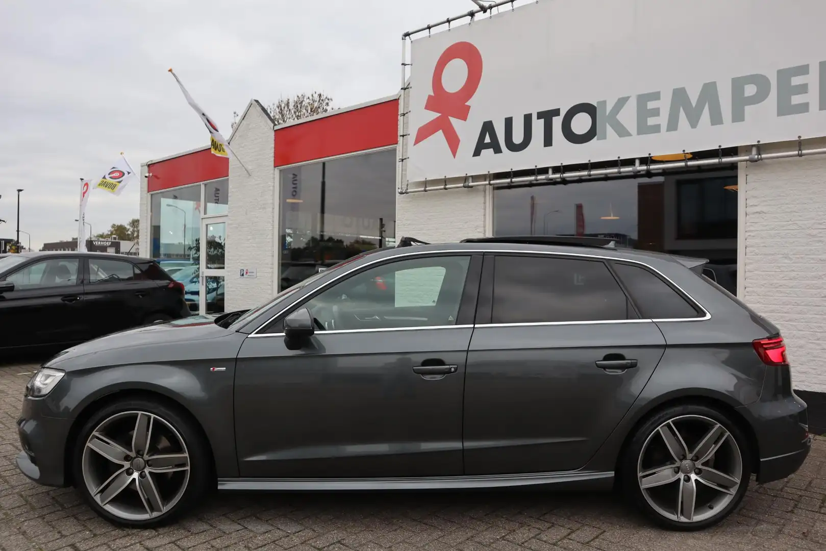 Audi A3 SPORTBACK 2.0 TDI QUATTRO AMBIENTE PRO LINE PLUS A Gris - 2