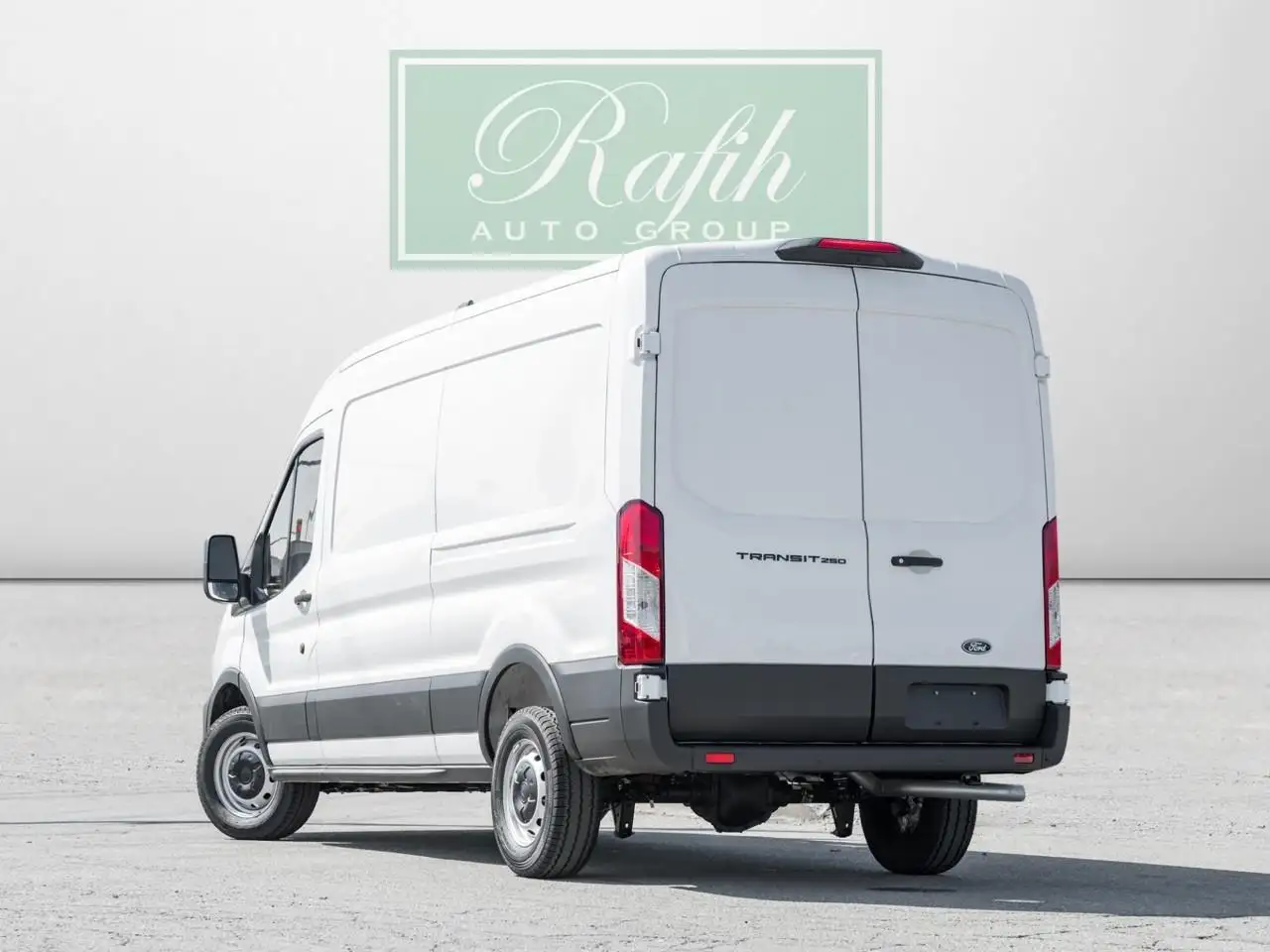 Ford Transit Cargo Van снимка Ford Transit Cargo Van