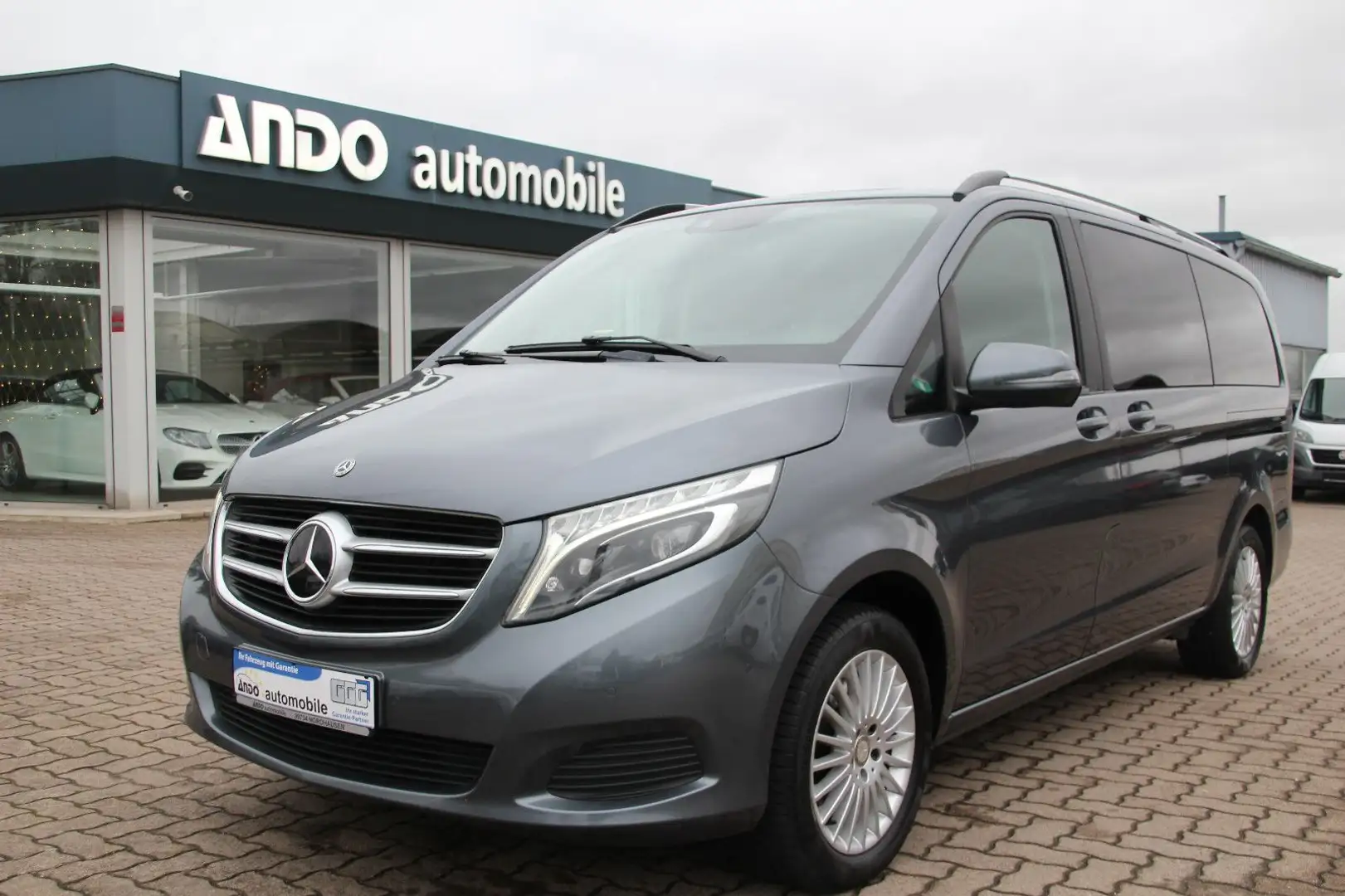 Mercedes-Benz V 220 CDI BT EDITION lang 6-Sitzer*LED*NAVI*ACC* Grau - 1