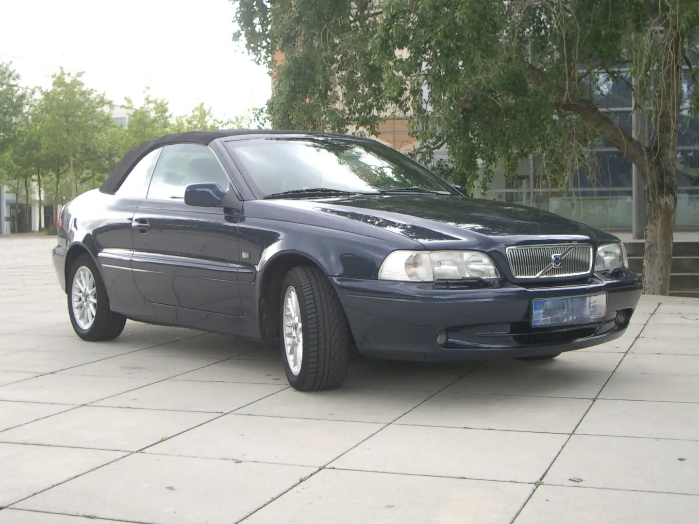 Volvo C70 C70+2.0T Blau - 1
